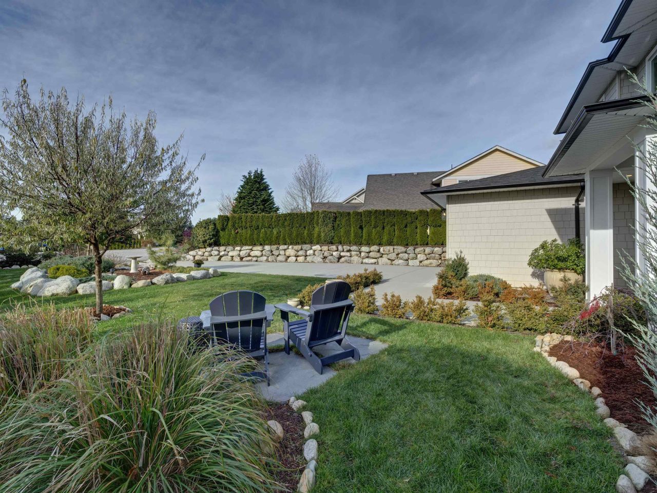 1414-sunrise-place-gibsons-area-sunshine-coast-05 at 1414 Sunrise Place, Gibsons & Area, Sunshine Coast