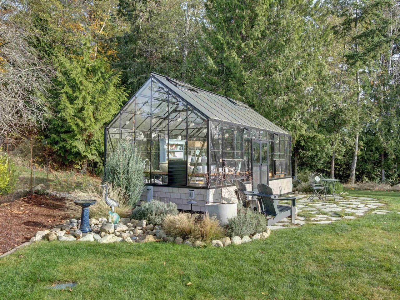 1414-sunrise-place-gibsons-area-sunshine-coast-08 at 1414 Sunrise Place, Gibsons & Area, Sunshine Coast