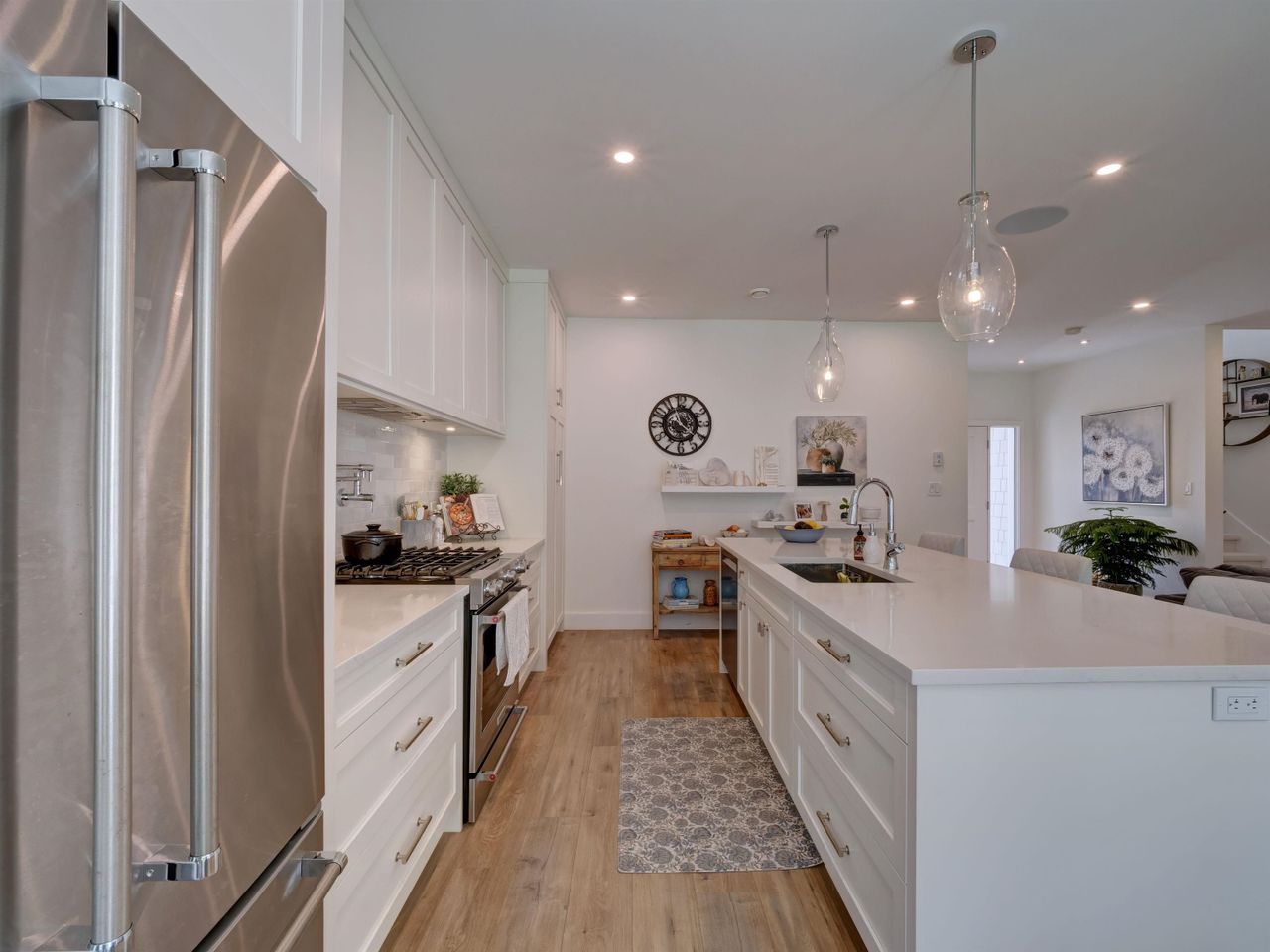 1414-sunrise-place-gibsons-area-sunshine-coast-20 at 1414 Sunrise Place, Gibsons & Area, Sunshine Coast