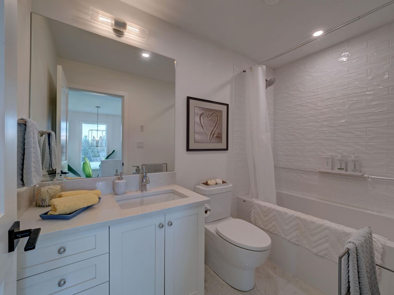 1414-sunrise-place-gibsons-area-sunshine-coast-38 at 1414 Sunrise Place, Gibsons & Area, Sunshine Coast