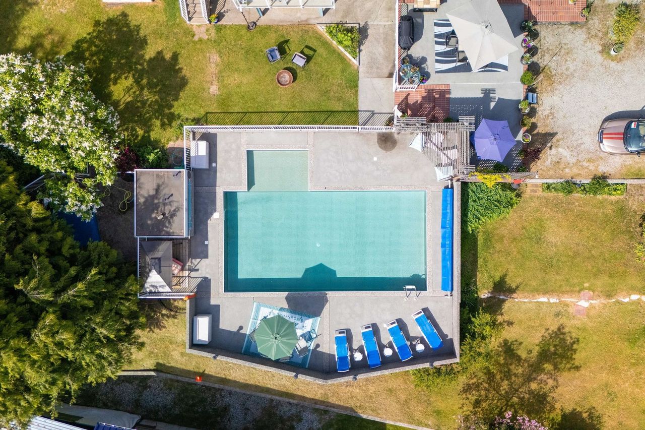 3318-42-linwood-road-roberts-creek-sunshine-coast-02 at 3318-42 Linwood Road, Roberts Creek, Sunshine Coast