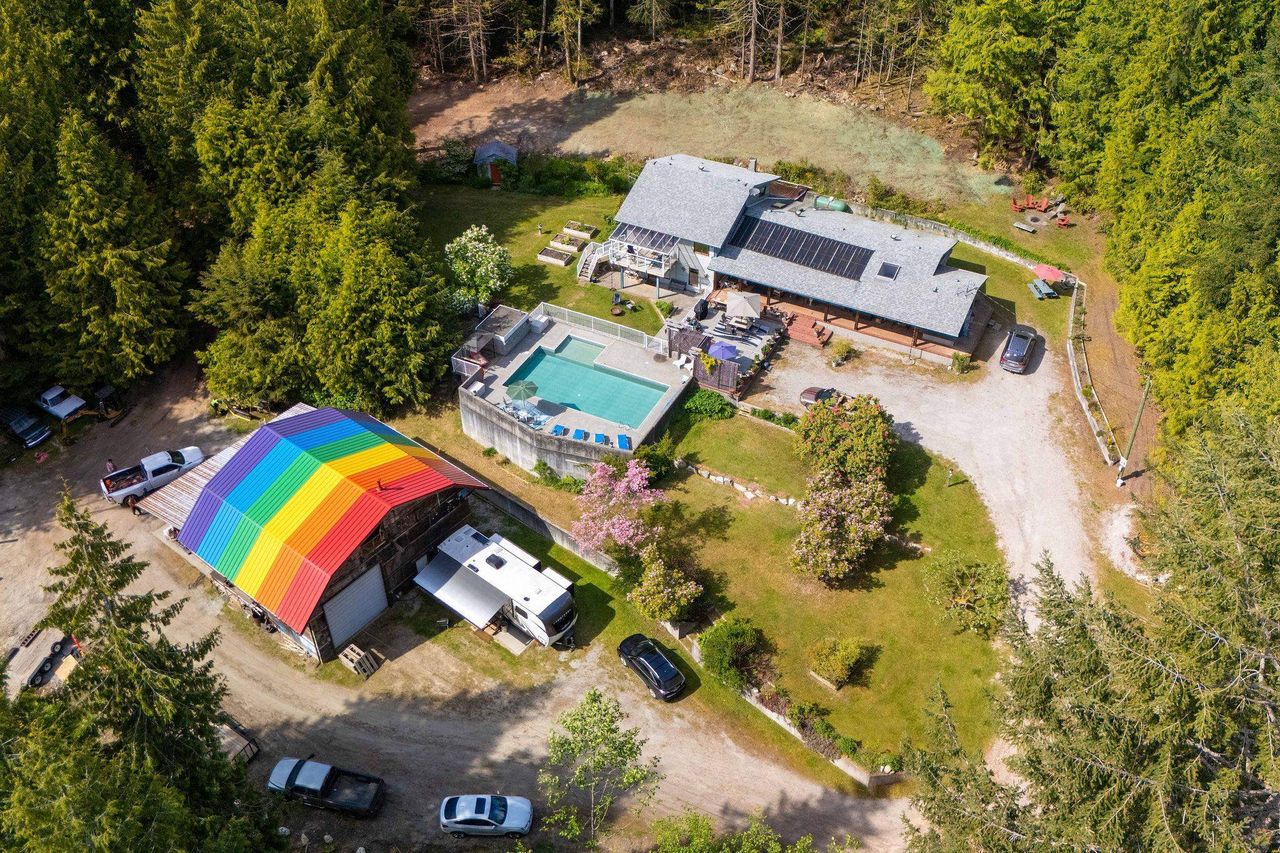 3318-42-linwood-road-roberts-creek-sunshine-coast-05 at 3318-42 Linwood Road, Roberts Creek, Sunshine Coast