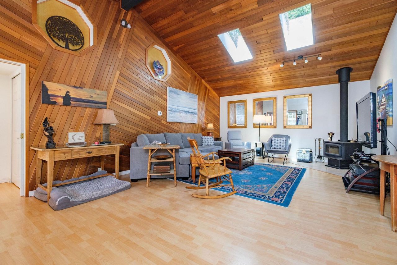 3318-42-linwood-road-roberts-creek-sunshine-coast-09 at 3318-42 Linwood Road, Roberts Creek, Sunshine Coast