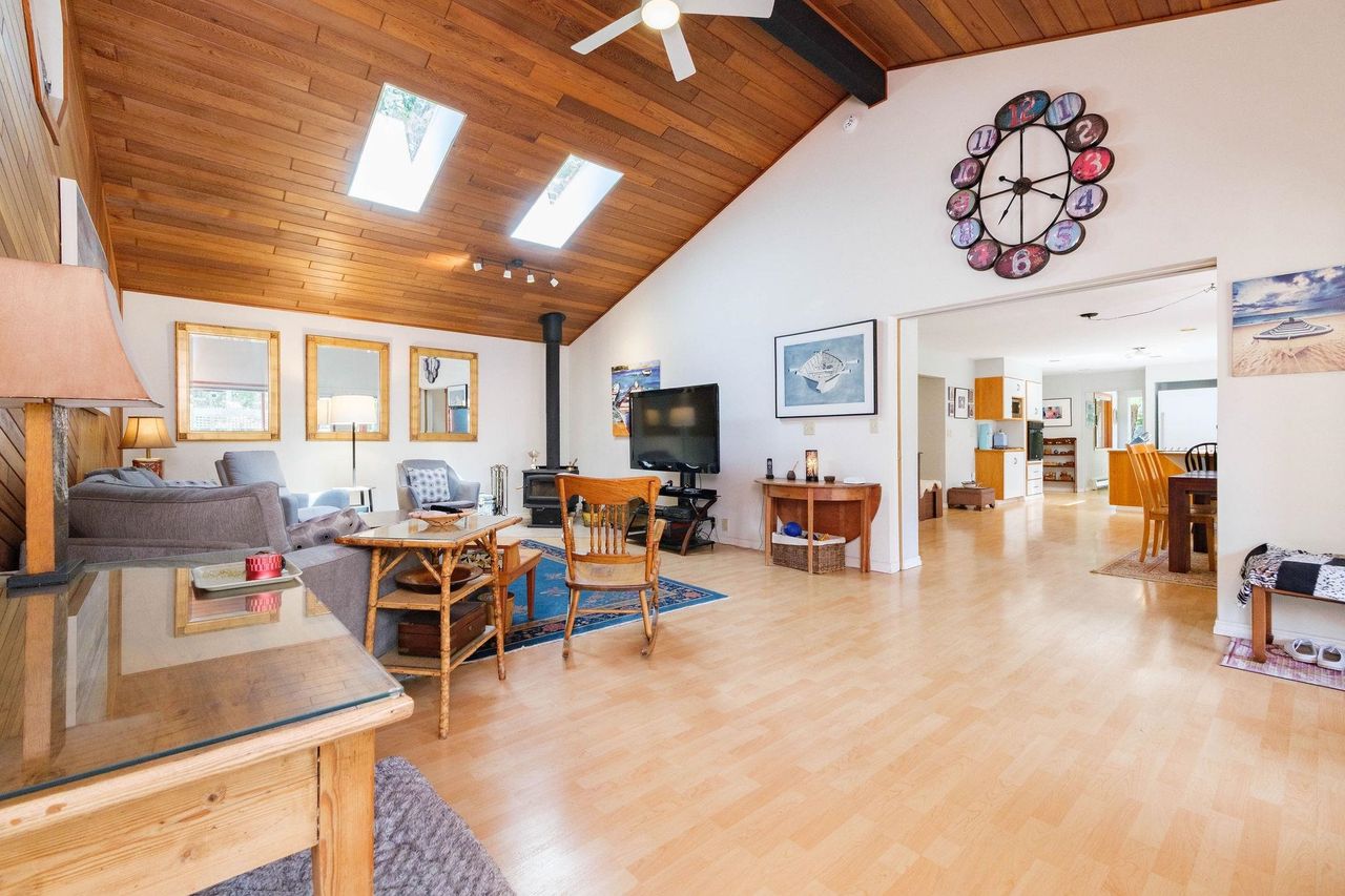 3318-42-linwood-road-roberts-creek-sunshine-coast-10 at 3318-42 Linwood Road, Roberts Creek, Sunshine Coast