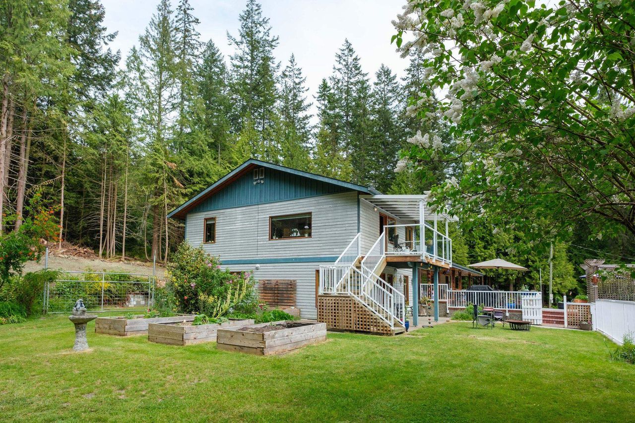 3318-42-linwood-road-roberts-creek-sunshine-coast-32 at 3318-42 Linwood Road, Roberts Creek, Sunshine Coast