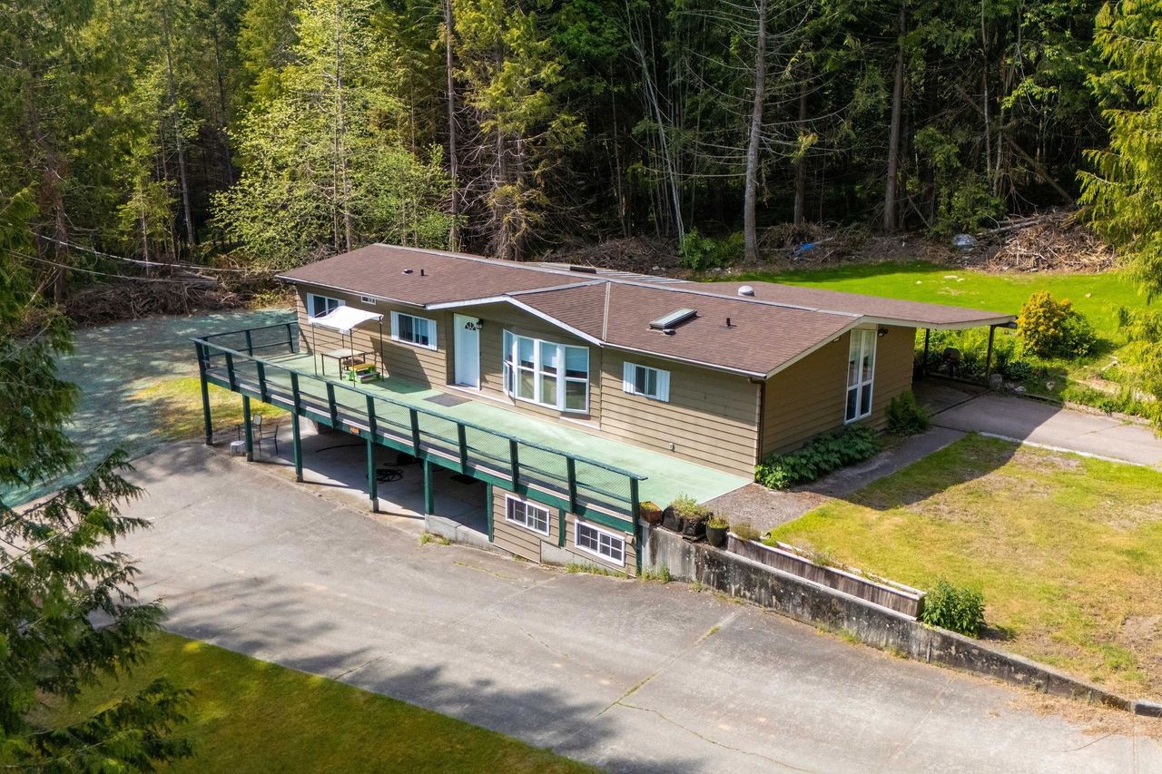 3318-42-linwood-road-roberts-creek-sunshine-coast-34 at 3318-42 Linwood Road, Roberts Creek, Sunshine Coast