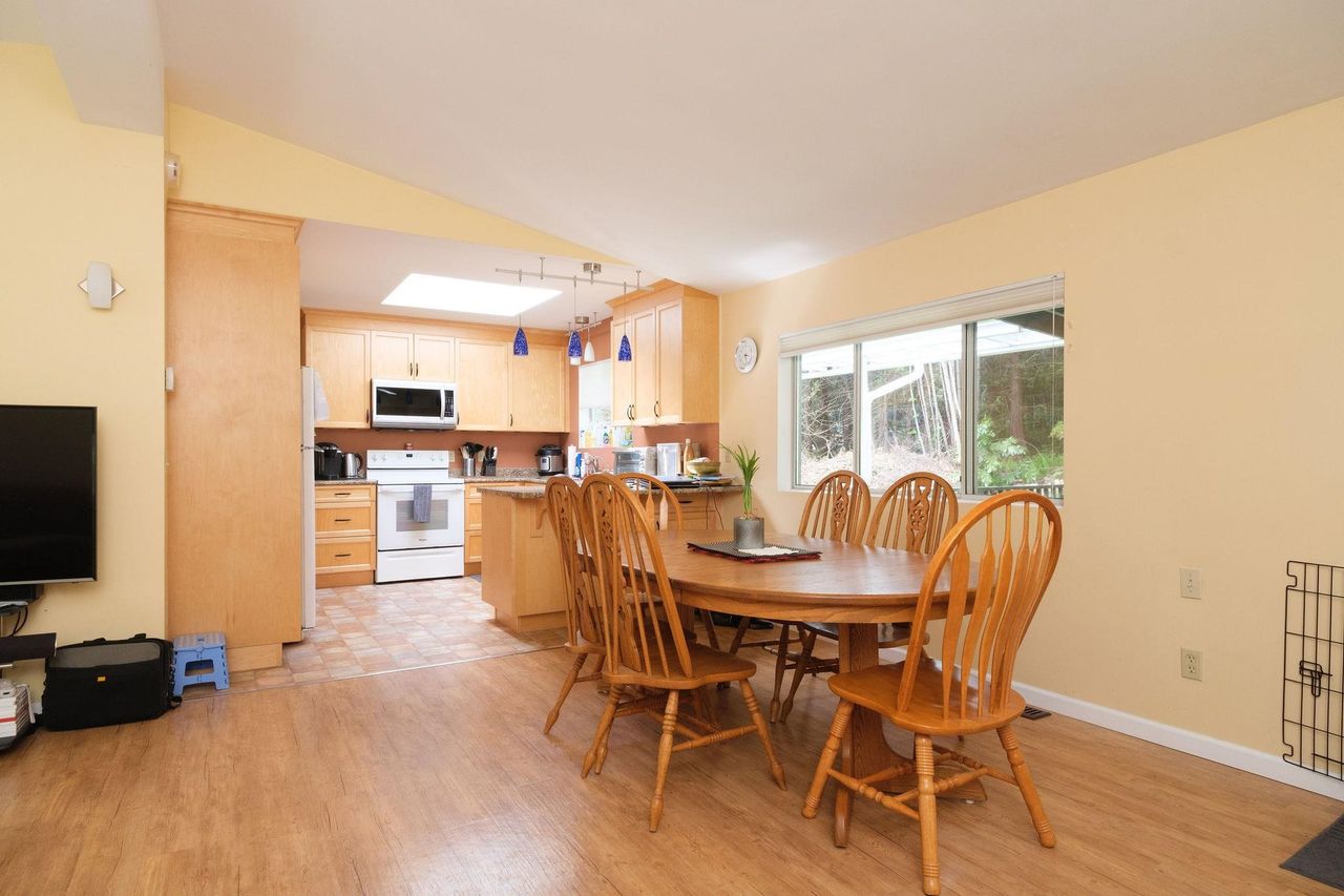 3318-42-linwood-road-roberts-creek-sunshine-coast-38 at 3318-42 Linwood Road, Roberts Creek, Sunshine Coast