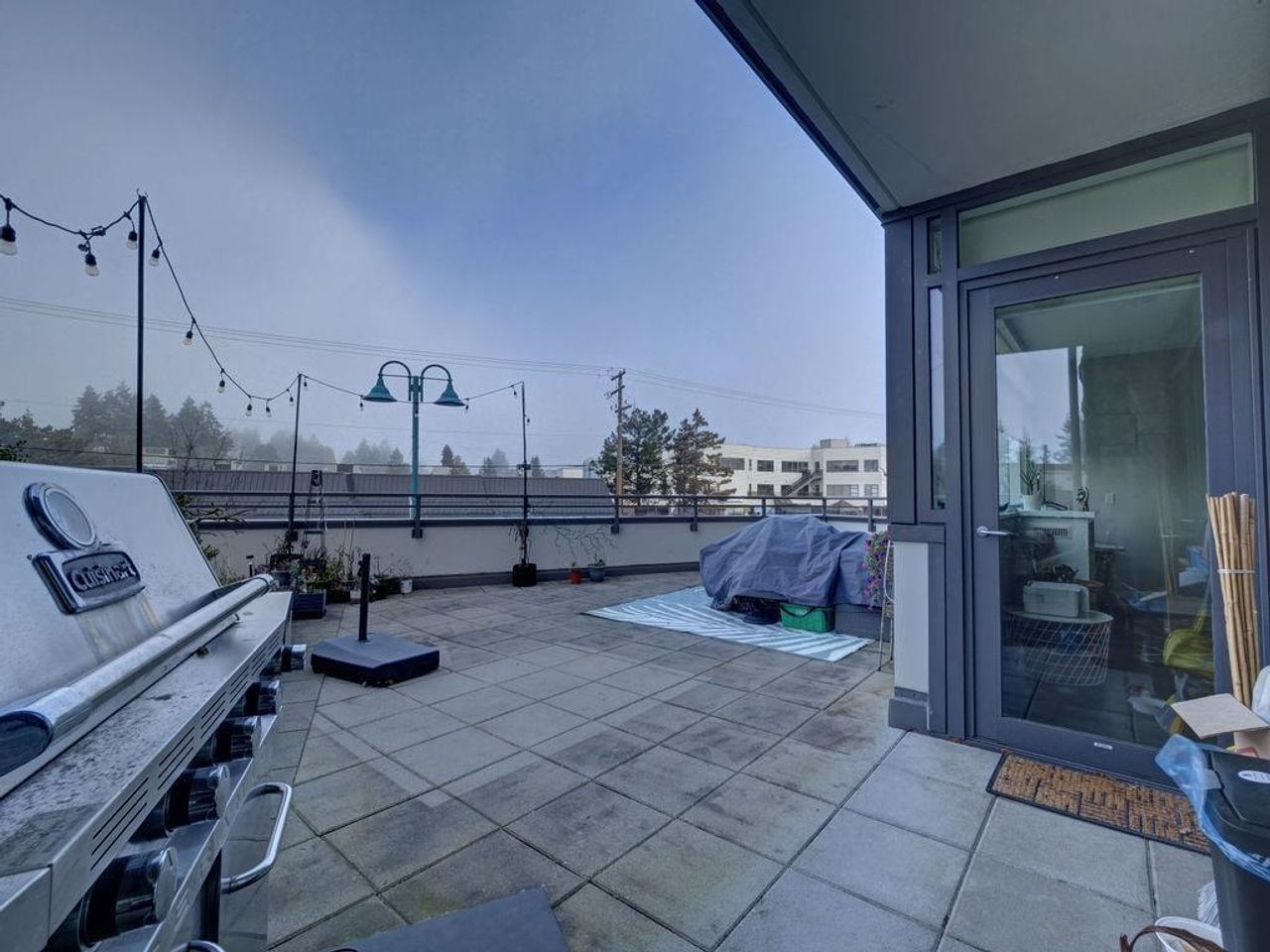 5725-teredo-street-sechelt-district-sunshine-coast-22 at 210 - 5725 Teredo Street, Sechelt District, Sunshine Coast