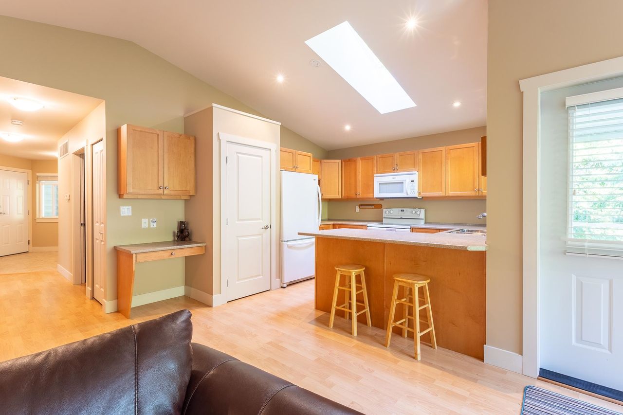 12710-lagoon-road-pender-harbour-egmont-sunshine-coast-08 at 9 - 12710 Lagoon Road, Pender Harbour Egmont, Sunshine Coast