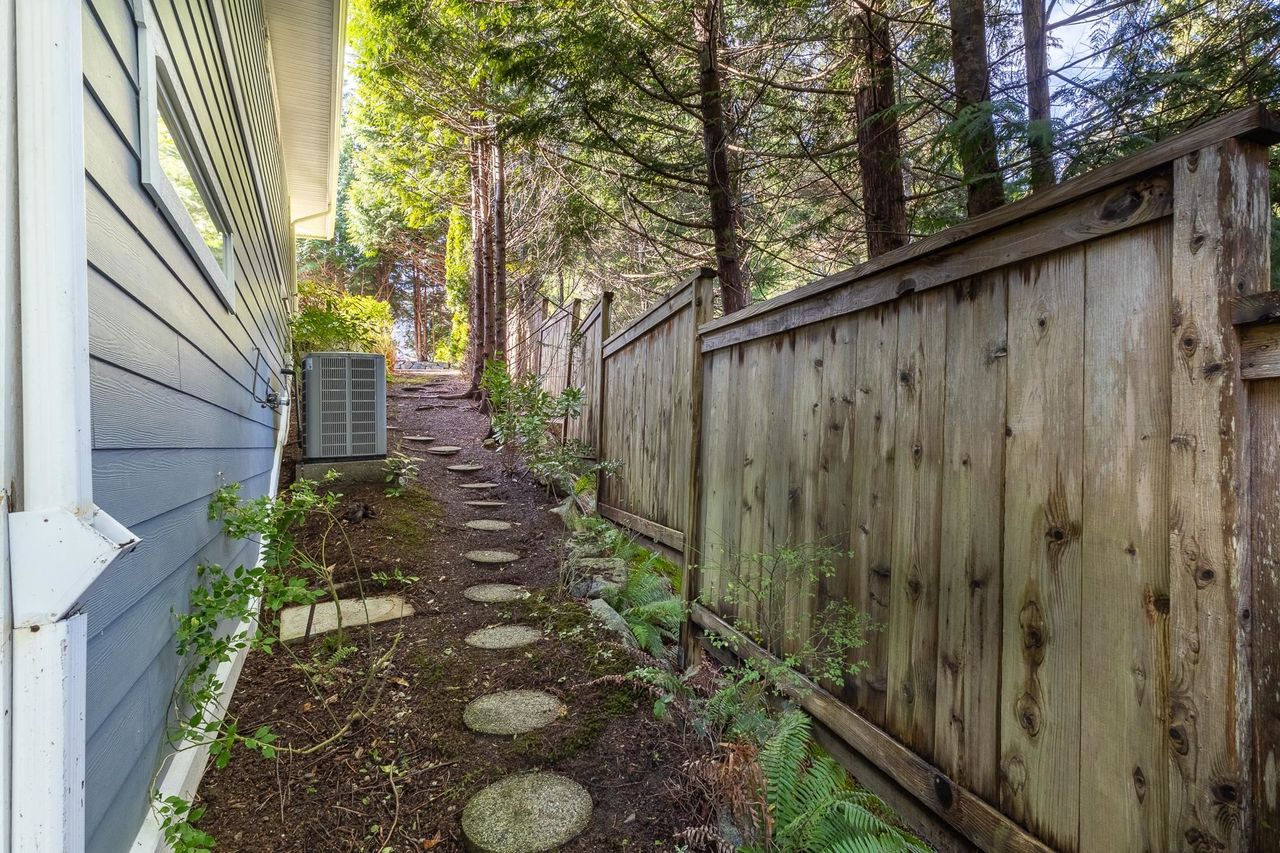 12710-lagoon-road-pender-harbour-egmont-sunshine-coast-37 at 9 - 12710 Lagoon Road, Pender Harbour Egmont, Sunshine Coast