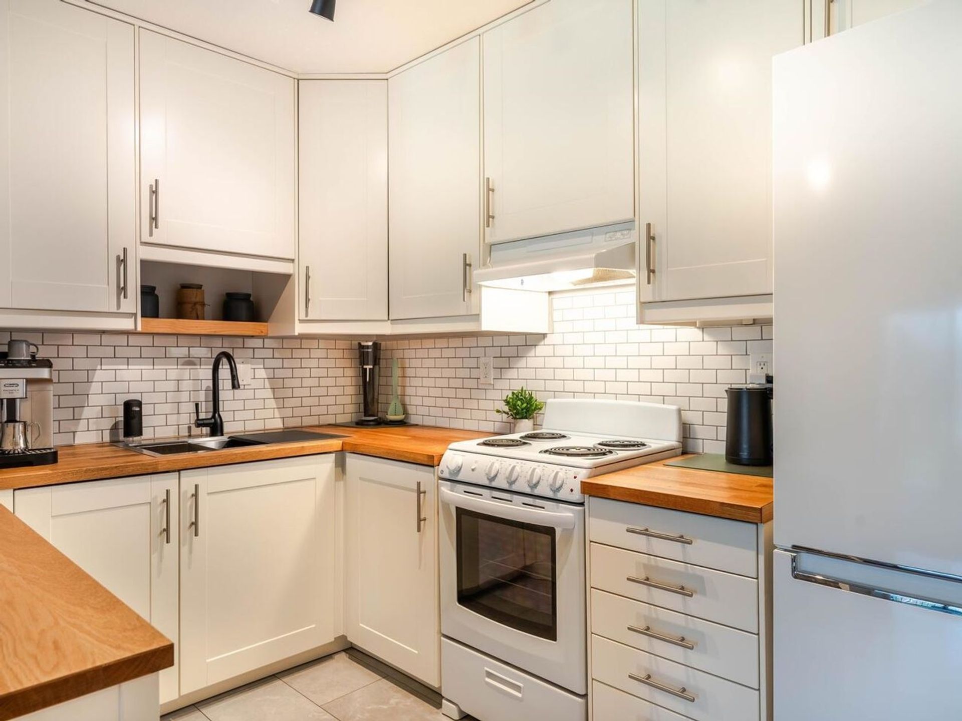 2045-franklin-street-hastings-vancouver-east-09 at 304 - 2045 Franklin Street, Hastings, Vancouver East 2045-franklin-street-hastings-vancouver-east-09 at 304 - 2045 Franklin Street, Hastings, Vancouver East