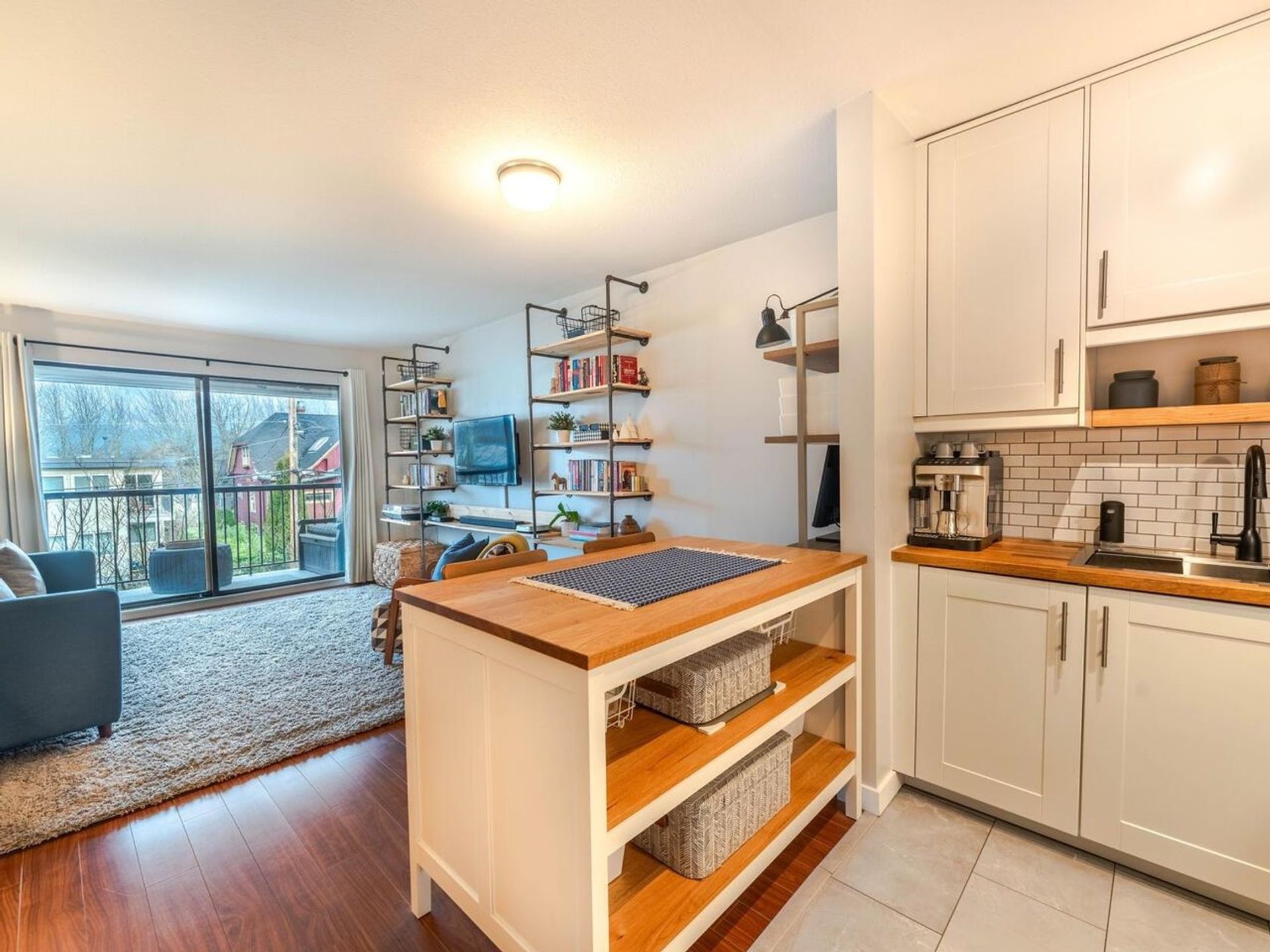 2045-franklin-street-hastings-vancouver-east-10 at 304 - 2045 Franklin Street, Hastings, Vancouver East 2045-franklin-street-hastings-vancouver-east-10 at 304 - 2045 Franklin Street, Hastings, Vancouver East