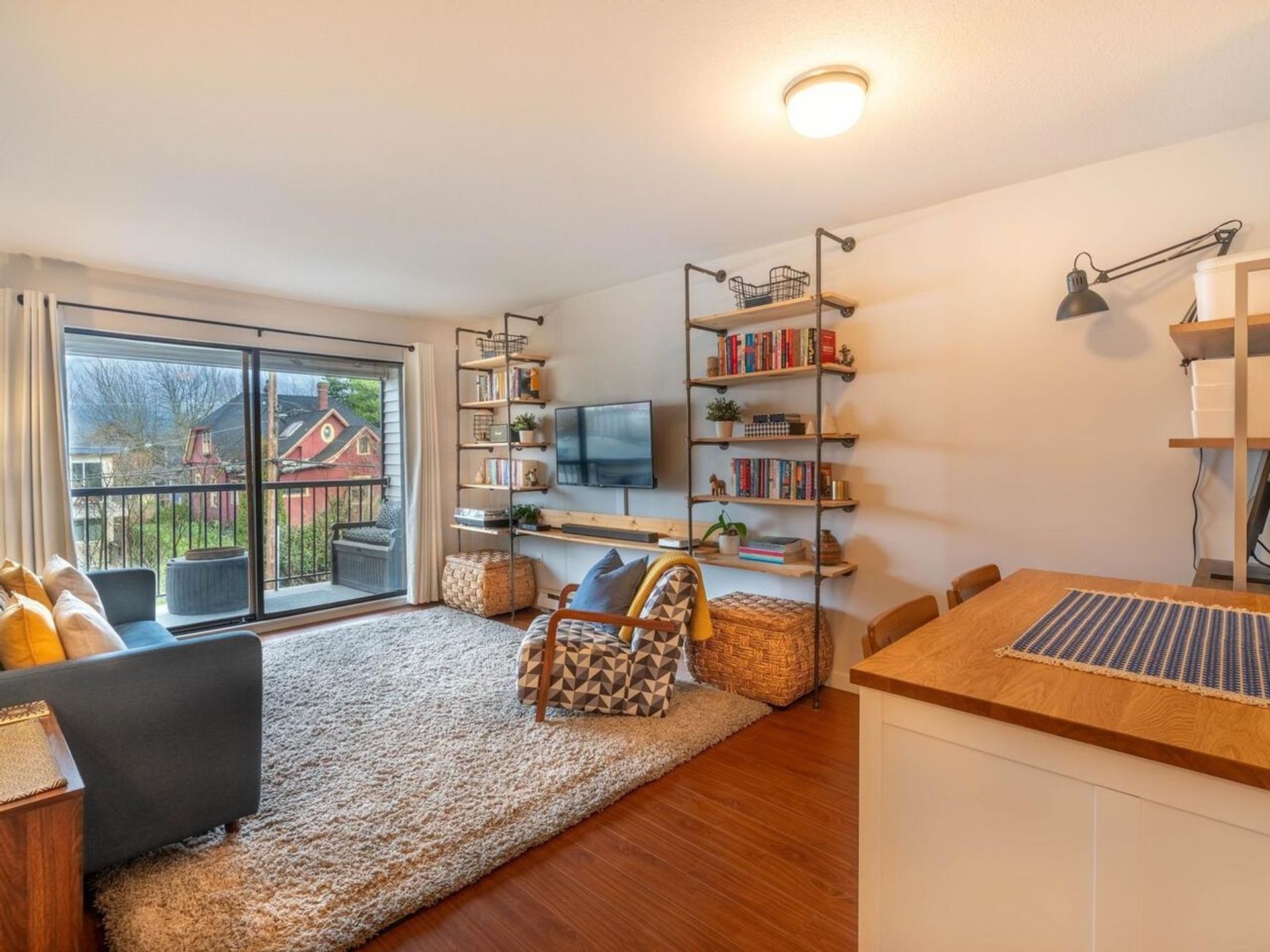 2045-franklin-street-hastings-vancouver-east-11 at 304 - 2045 Franklin Street, Hastings, Vancouver East 2045-franklin-street-hastings-vancouver-east-11 at 304 - 2045 Franklin Street, Hastings, Vancouver East