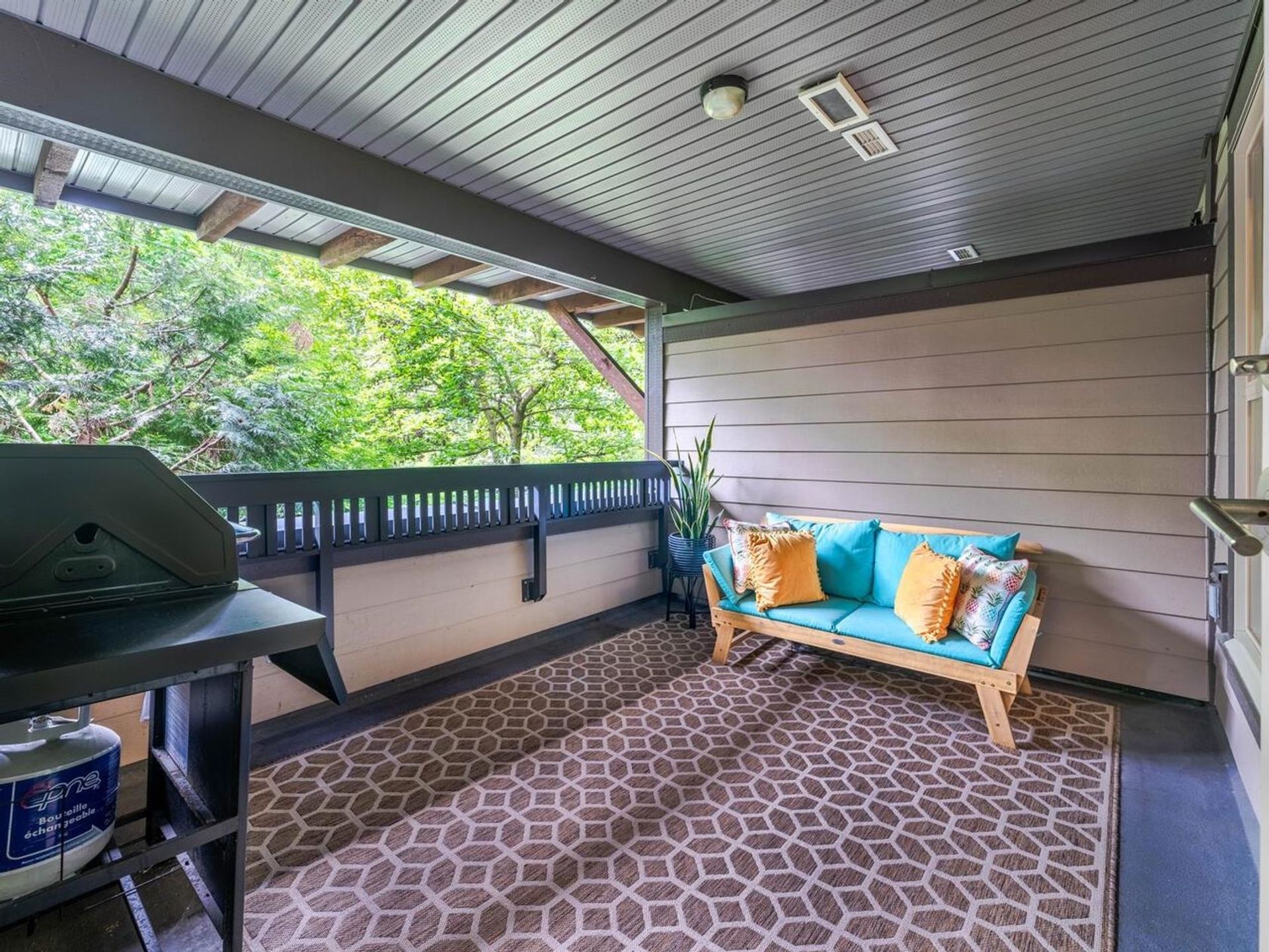 1468-st-andrews-avenue-central-lonsdale-north-vancouver-06 at 205 - 1468 St. Andrews Avenue, Central Lonsdale, North Vancouver 1468-st-andrews-avenue-central-lonsdale-north-vancouver-06 at 205 - 1468 St. Andrews Avenue, Central Lonsdale, North Vancouver