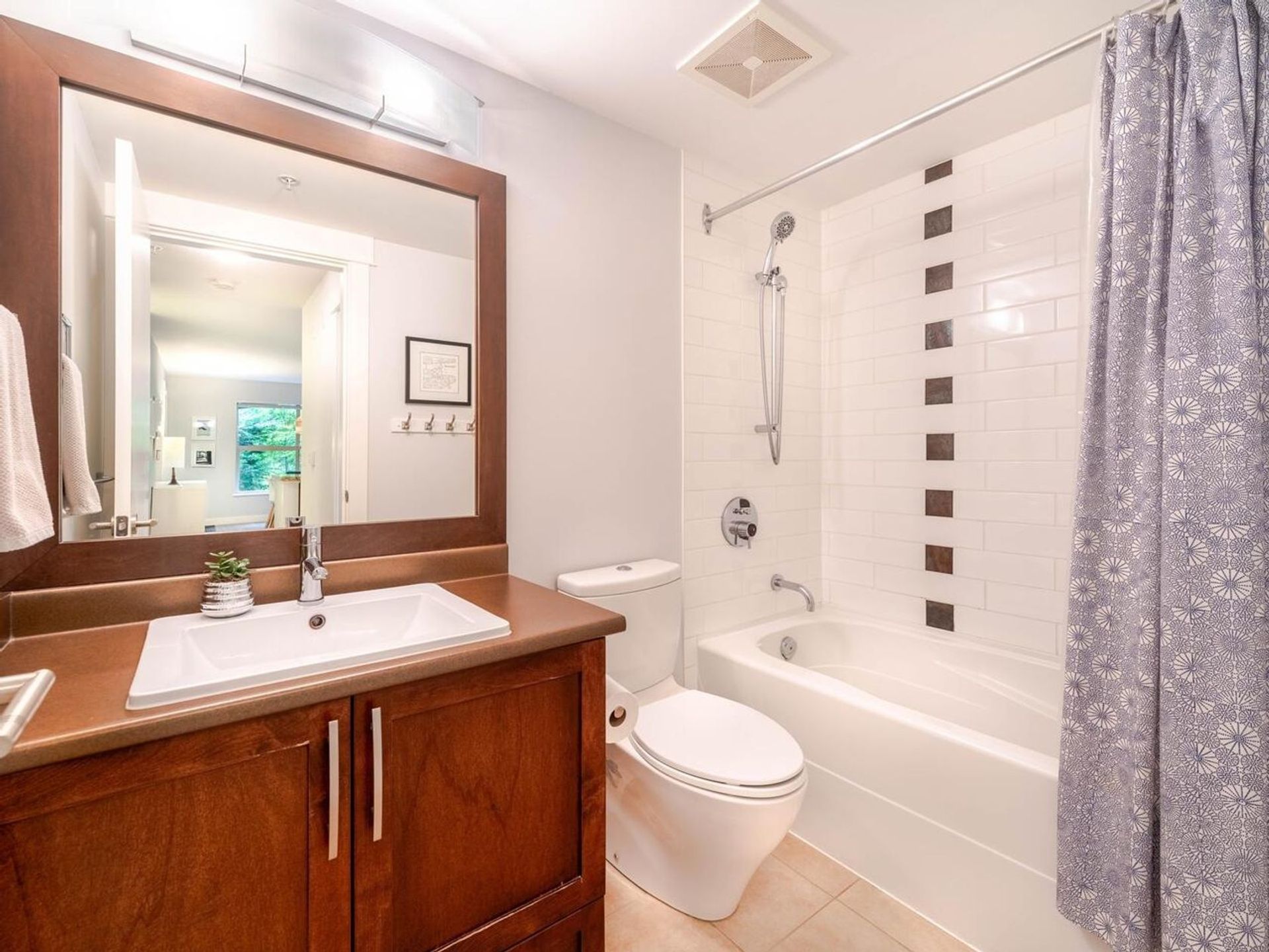 1468-st-andrews-avenue-central-lonsdale-north-vancouver-20 at 205 - 1468 St. Andrews Avenue, Central Lonsdale, North Vancouver 1468-st-andrews-avenue-central-lonsdale-north-vancouver-20 at 205 - 1468 St. Andrews Avenue, Central Lonsdale, North Vancouver