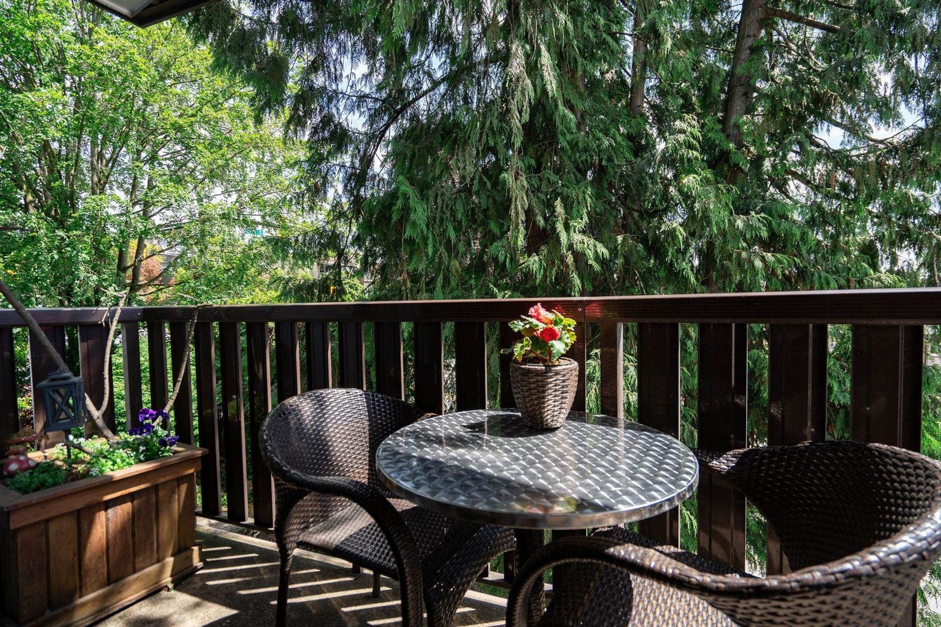 175-e-4th-street-lower-lonsdale-north-vancouver-15 at 212 - 175 E 4th Street, Lower Lonsdale, North Vancouver 175-e-4th-street-lower-lonsdale-north-vancouver-15 at 212 - 175 E 4th Street, Lower Lonsdale, North Vancouver