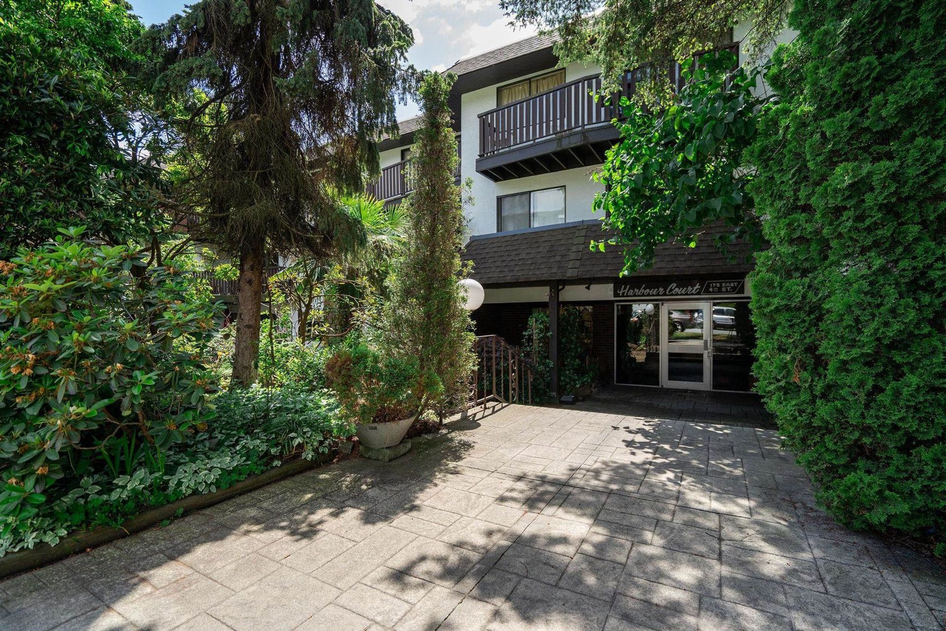 175-e-4th-street-lower-lonsdale-north-vancouver-21 at 212 - 175 E 4th Street, Lower Lonsdale, North Vancouver 175-e-4th-street-lower-lonsdale-north-vancouver-21 at 212 - 175 E 4th Street, Lower Lonsdale, North Vancouver