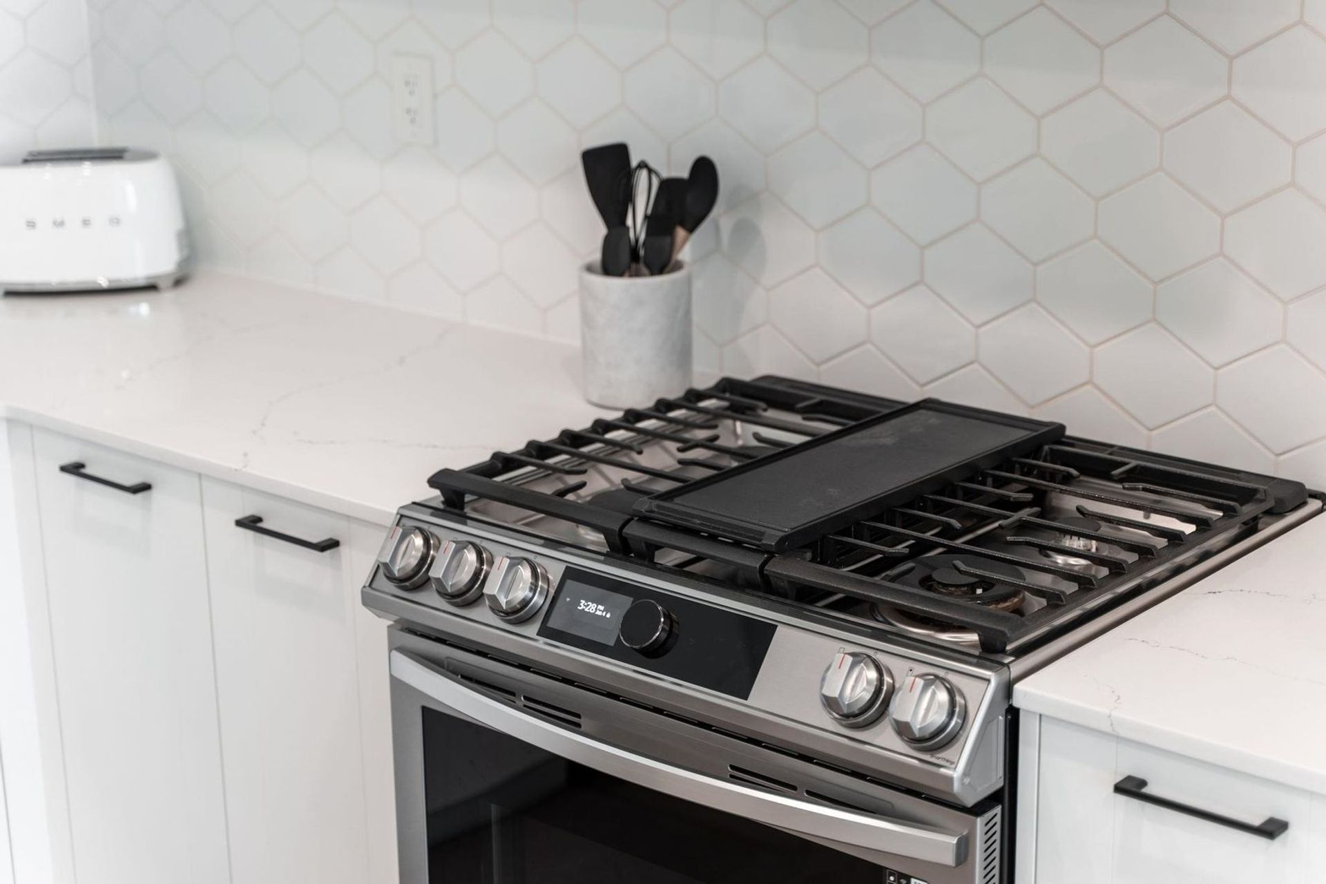 8327-201-street-willoughby-heights-langley-06 at D409 - 8327 201 Street, Willoughby Heights, Langley 8327-201-street-willoughby-heights-langley-06 at D409 - 8327 201 Street, Willoughby Heights, Langley