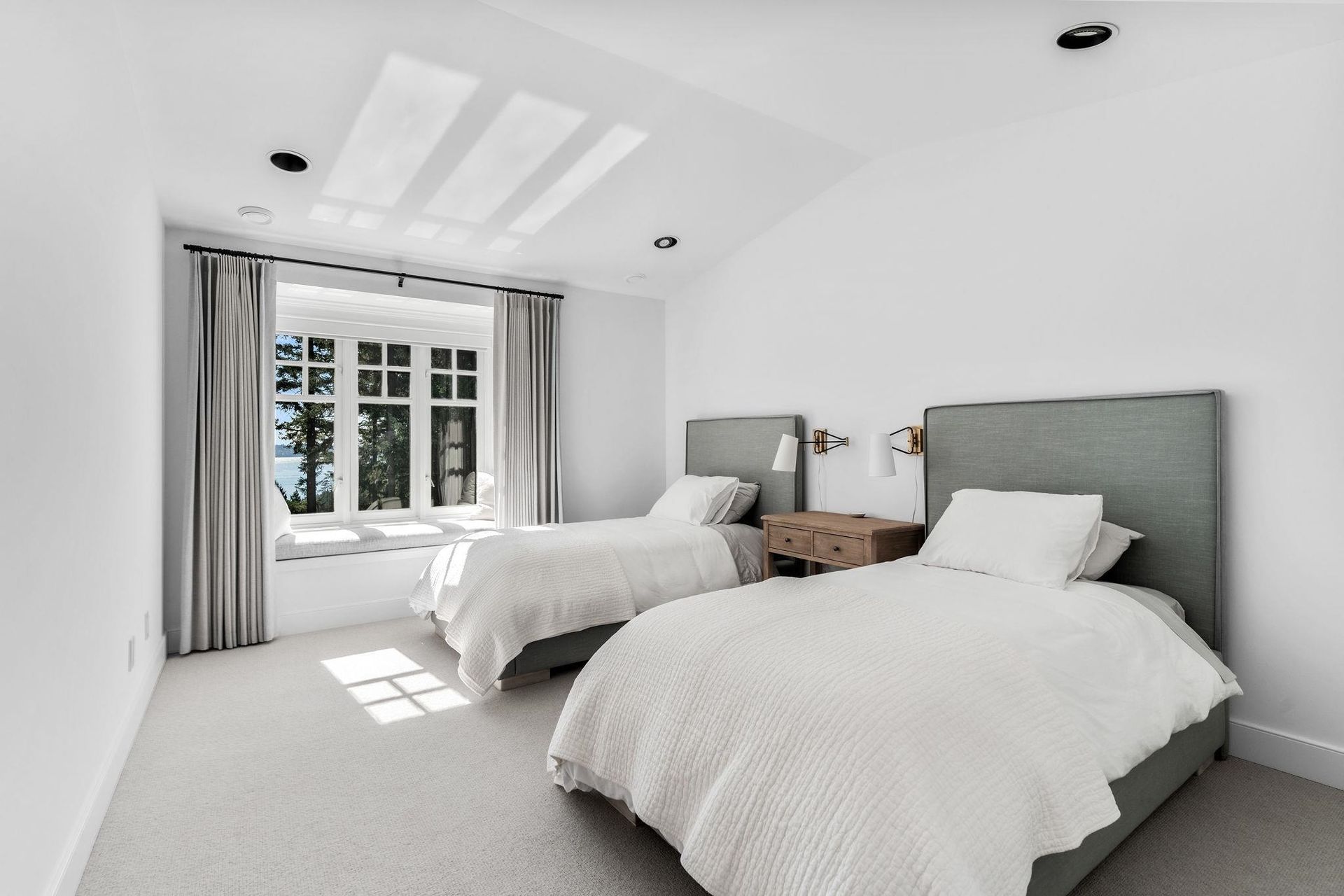 4638-decourcy-court-caulfeild-west-vancouver-20 at 4638 Decourcy Court, Caulfeild, West Vancouver 4638-decourcy-court-caulfeild-west-vancouver-20 at 4638 Decourcy Court, Caulfeild, West Vancouver