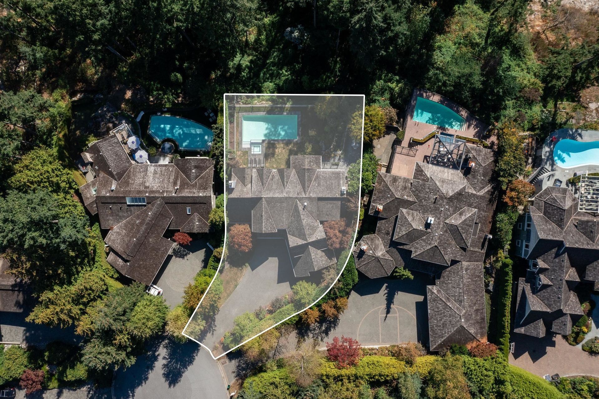 4638-decourcy-court-caulfeild-west-vancouver-33 at 4638 Decourcy Court, Caulfeild, West Vancouver 4638-decourcy-court-caulfeild-west-vancouver-33 at 4638 Decourcy Court, Caulfeild, West Vancouver