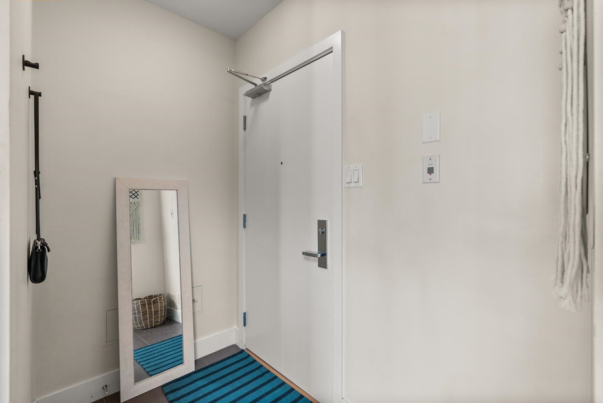 158-w-13th-street-central-lonsdale-north-vancouver-17 at 701 - 158 W 13th Street, Central Lonsdale, North Vancouver 158-w-13th-street-central-lonsdale-north-vancouver-17 at 701 - 158 W 13th Street, Central Lonsdale, North Vancouver