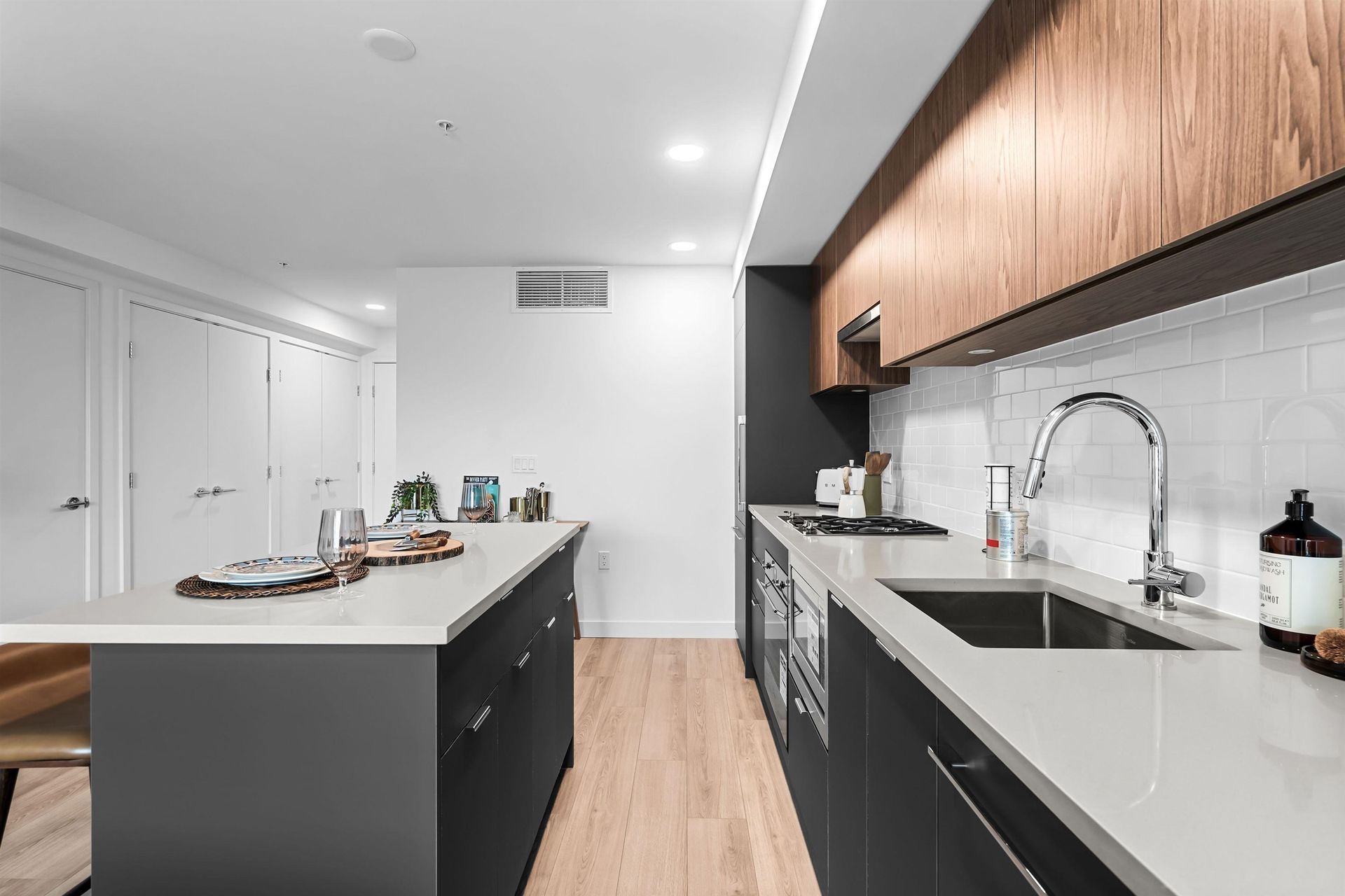 2419-grant-street-renfrew-ve-vancouver-east-04 at 404 - 2419 Grant Street, Renfrew VE, Vancouver East 2419-grant-street-renfrew-ve-vancouver-east-04 at 404 - 2419 Grant Street, Renfrew VE, Vancouver East