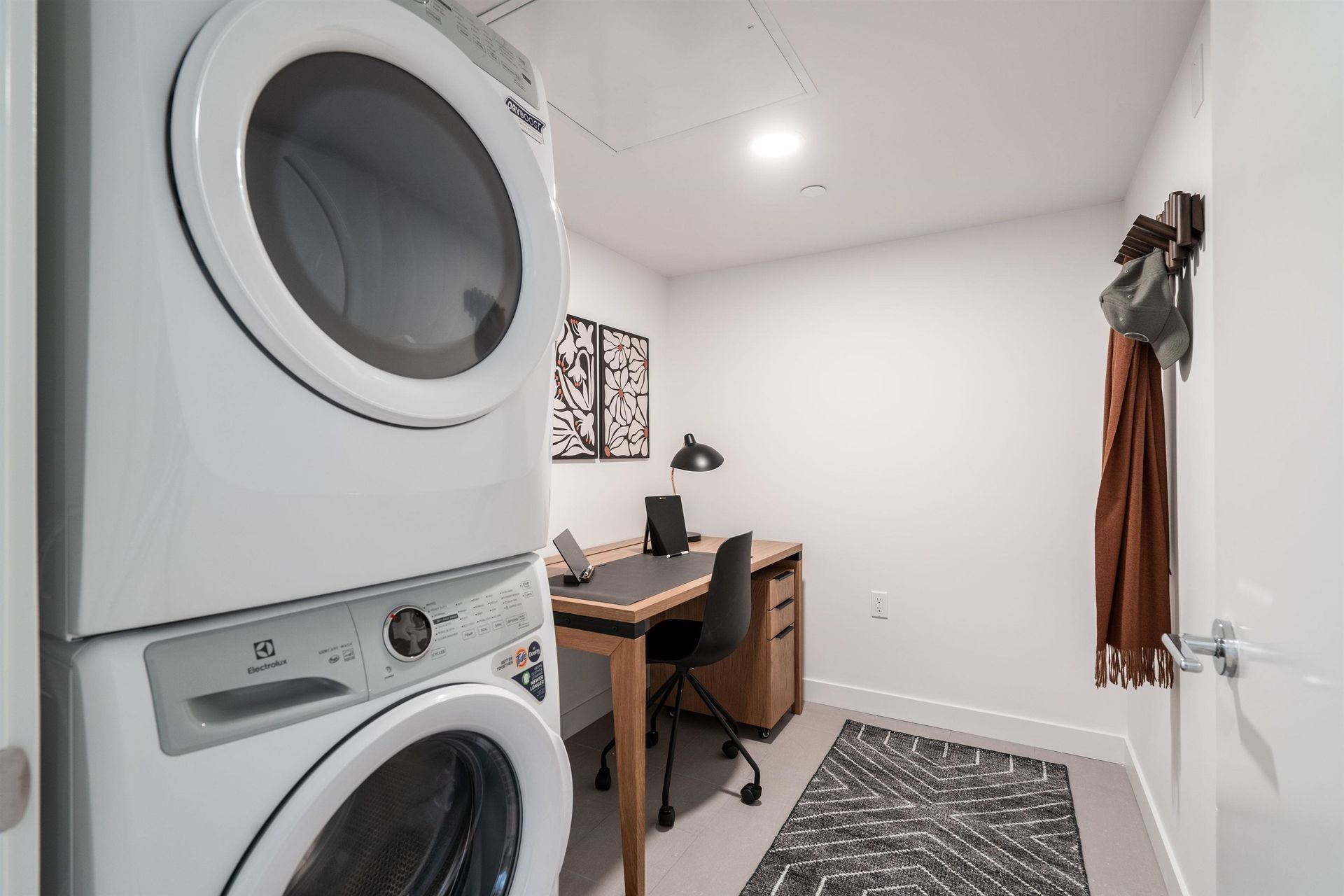 2419-grant-street-renfrew-ve-vancouver-east-29 at 404 - 2419 Grant Street, Renfrew VE, Vancouver East 2419-grant-street-renfrew-ve-vancouver-east-29 at 404 - 2419 Grant Street, Renfrew VE, Vancouver East