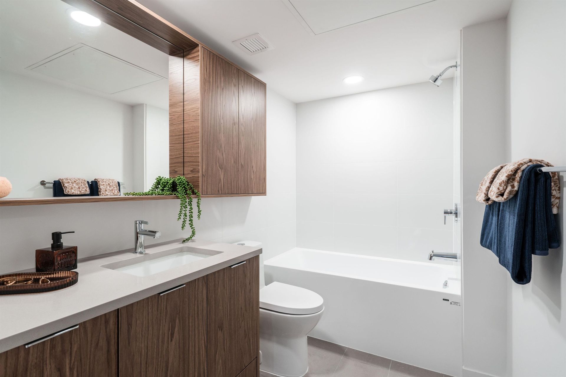 2419-grant-street-renfrew-ve-vancouver-east-22 at 403 - 2419 Grant Street, Renfrew VE, Vancouver East 2419-grant-street-renfrew-ve-vancouver-east-22 at 403 - 2419 Grant Street, Renfrew VE, Vancouver East