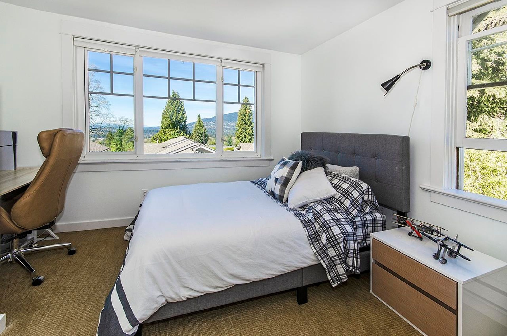 116-e-carisbrooke-road-upper-lonsdale-north-vancouver-23 at 116 E Carisbrooke Road, Upper Lonsdale, North Vancouver 116-e-carisbrooke-road-upper-lonsdale-north-vancouver-23 at 116 E Carisbrooke Road, Upper Lonsdale, North Vancouver