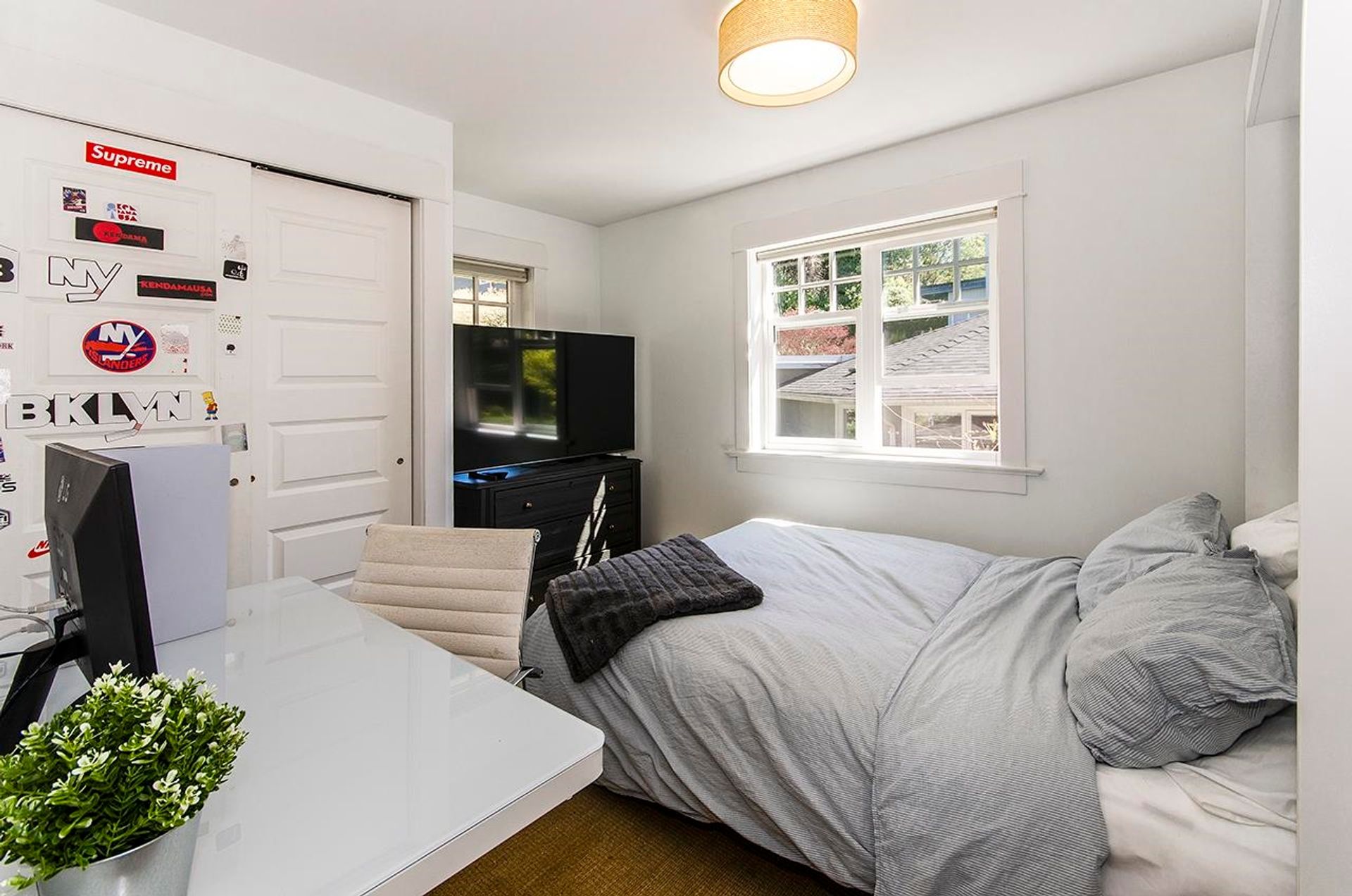 116-e-carisbrooke-road-upper-lonsdale-north-vancouver-26 at 116 E Carisbrooke Road, Upper Lonsdale, North Vancouver 116-e-carisbrooke-road-upper-lonsdale-north-vancouver-26 at 116 E Carisbrooke Road, Upper Lonsdale, North Vancouver