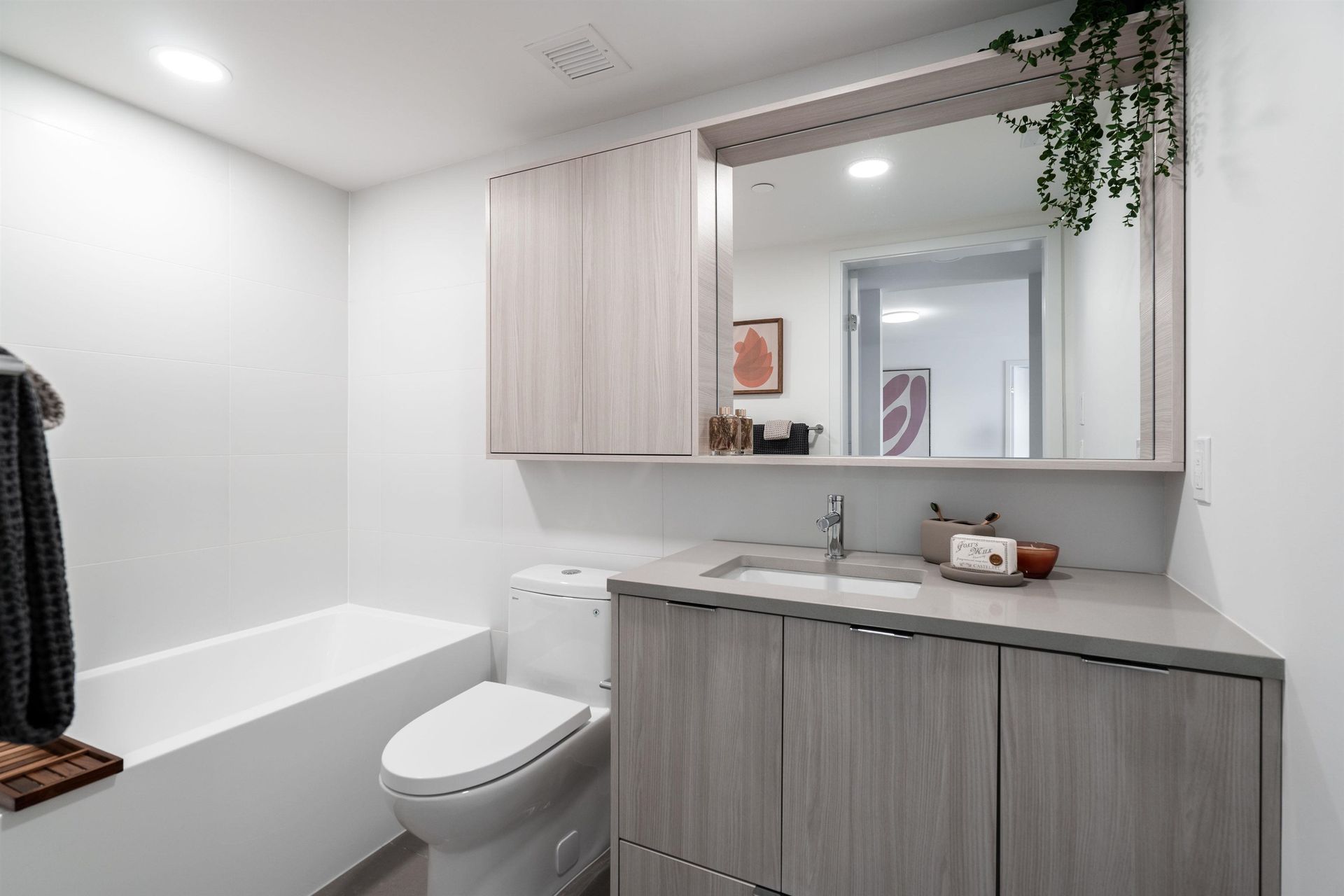 2419-grant-street-renfrew-ve-vancouver-east-26 at 305 - 2419 Grant Street, Renfrew VE, Vancouver East 2419-grant-street-renfrew-ve-vancouver-east-26 at 305 - 2419 Grant Street, Renfrew VE, Vancouver East