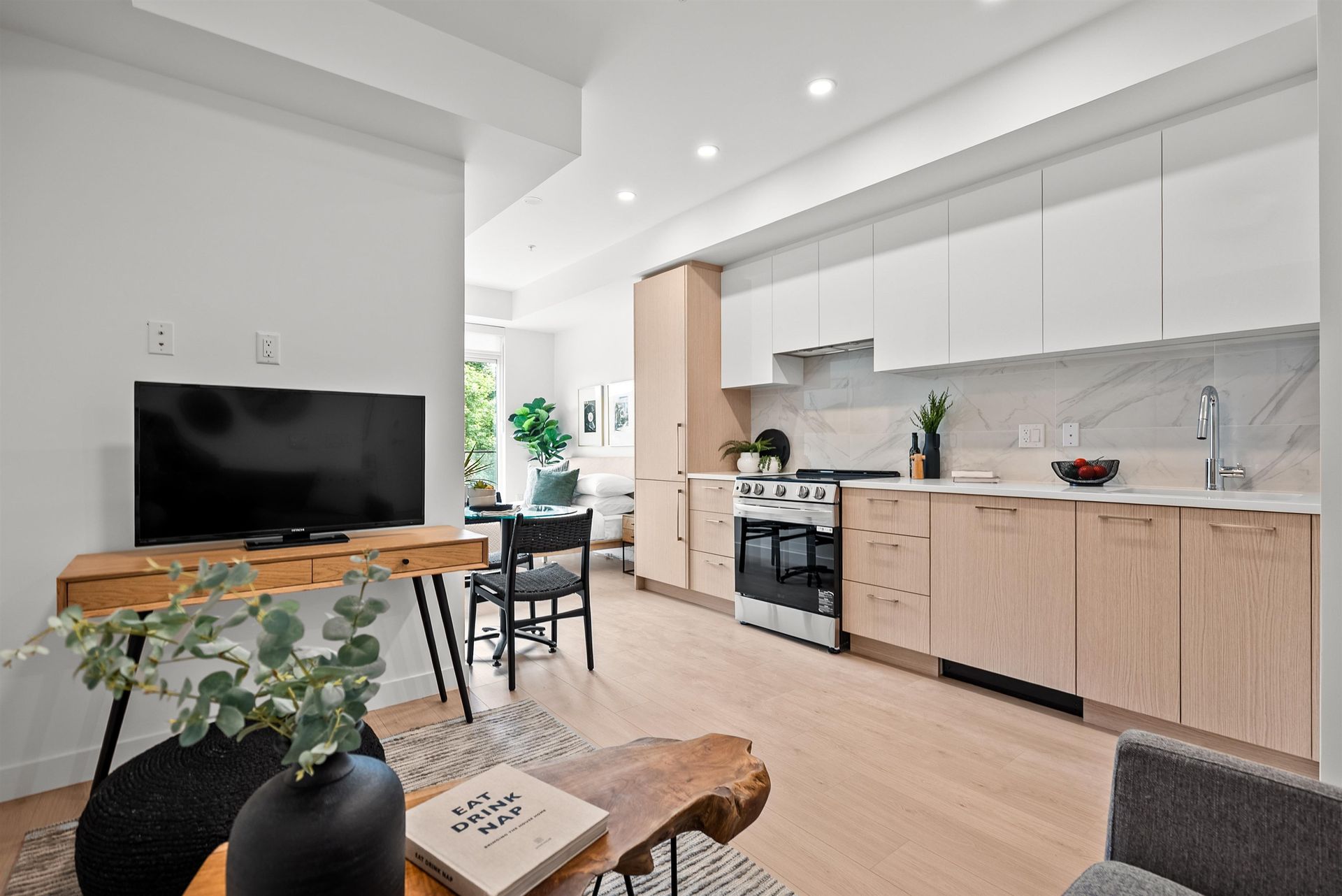 401 - 154 James Road, Port Moody Centre, Port Moody 