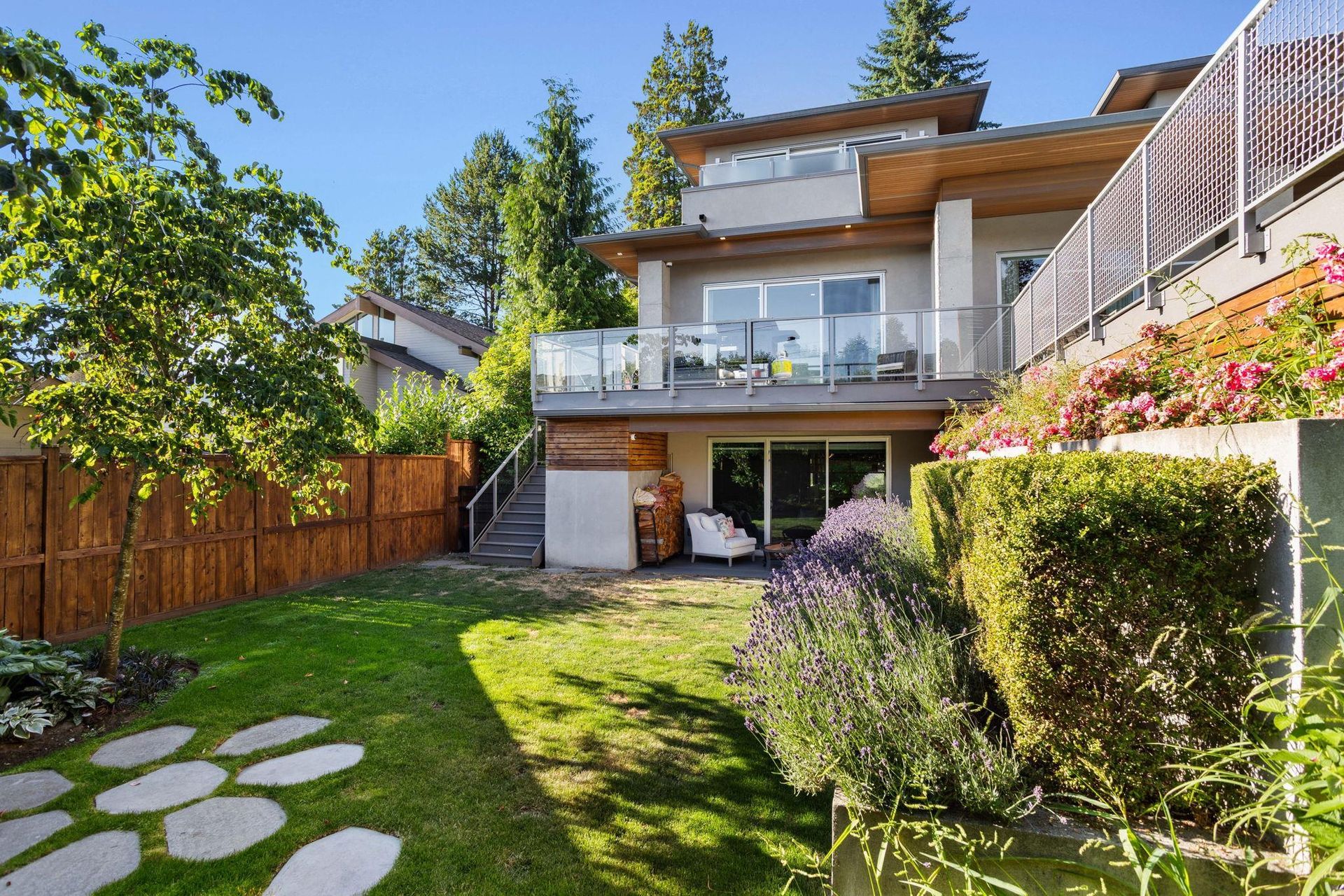 883-wavertree-road-forest-hills-nv-north-vancouver-36 at 883 Wavertree Road, Forest Hills NV, North Vancouver 883-wavertree-road-forest-hills-nv-north-vancouver-36 at 883 Wavertree Road, Forest Hills NV, North Vancouver