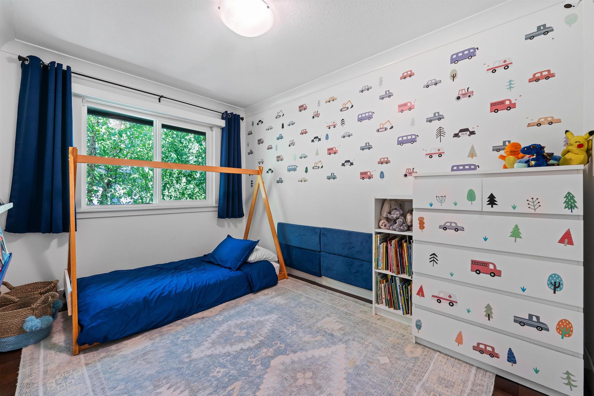 2645-edgemont-boulevard-edgemont-north-vancouver-18 at 2645 Edgemont Boulevard, Edgemont, North Vancouver 2645-edgemont-boulevard-edgemont-north-vancouver-18 at 2645 Edgemont Boulevard, Edgemont, North Vancouver