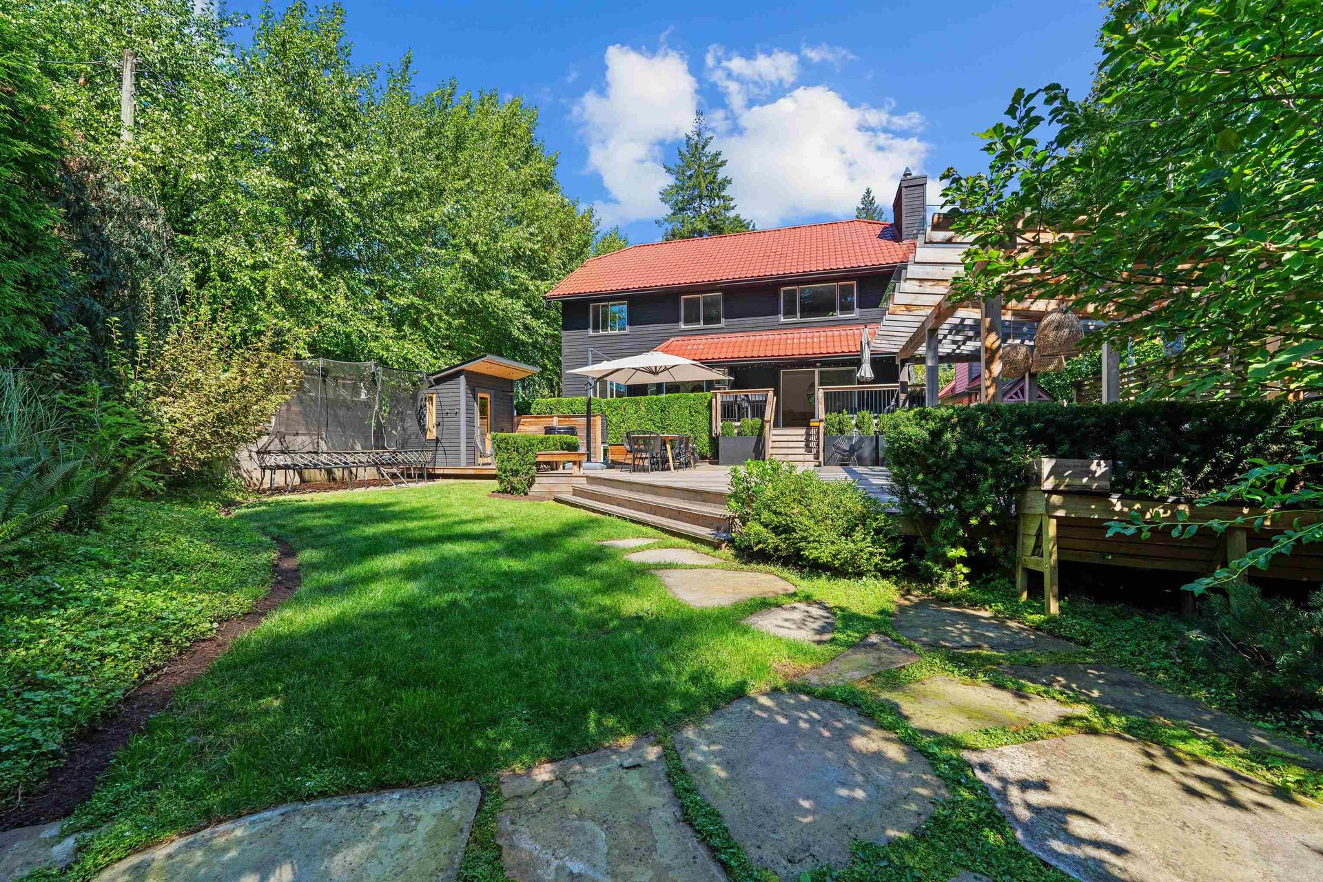 2645-edgemont-boulevard-edgemont-north-vancouver-31 at 2645 Edgemont Boulevard, Edgemont, North Vancouver 2645-edgemont-boulevard-edgemont-north-vancouver-31 at 2645 Edgemont Boulevard, Edgemont, North Vancouver