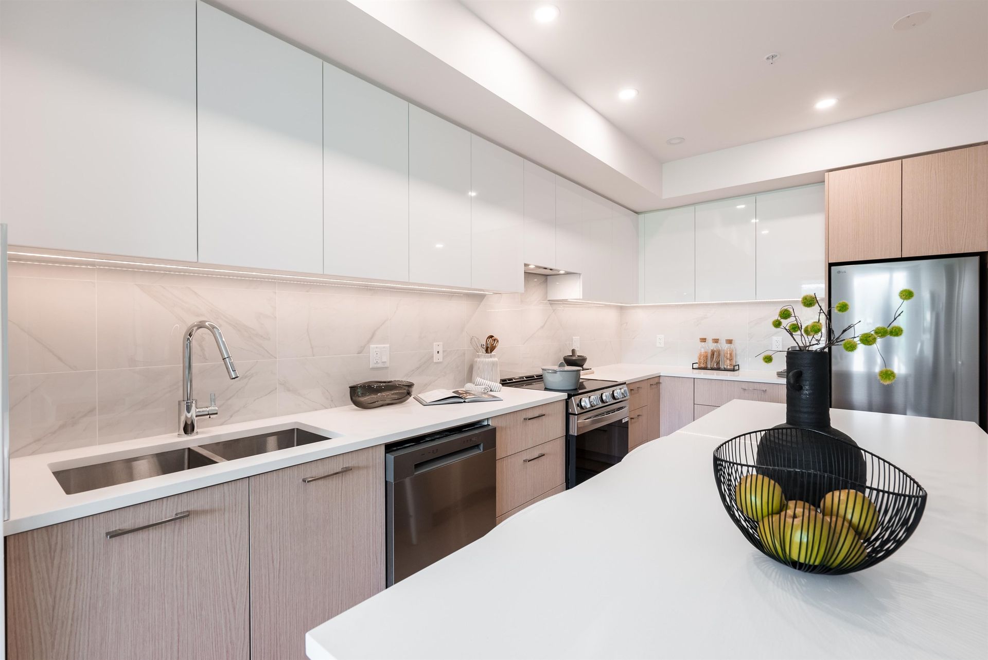 150-james-road-port-moody-centre-port-moody-04 at 512 - 150 James Road, Port Moody Centre, Port Moody 150-james-road-port-moody-centre-port-moody-04 at 512 - 150 James Road, Port Moody Centre, Port Moody