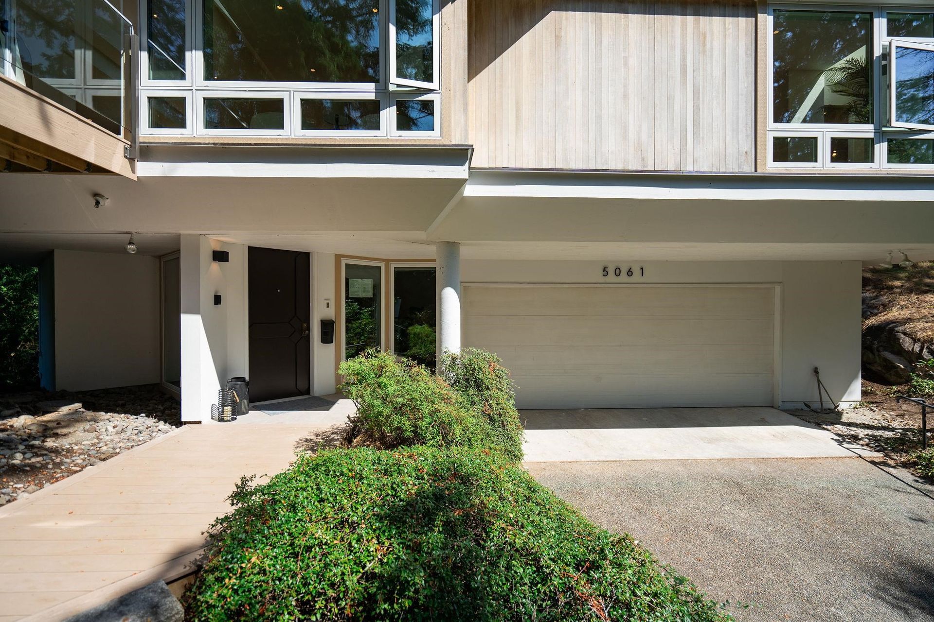 5061-bear-lane-caulfeild-west-vancouver-34 at 5061 Bear Lane, Caulfeild, West Vancouver 5061-bear-lane-caulfeild-west-vancouver-34 at 5061 Bear Lane, Caulfeild, West Vancouver