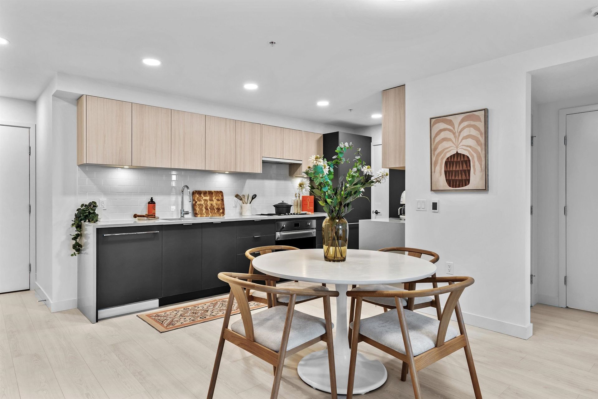 203 - 2419 Grant Street, Renfrew VE, Vancouver East 