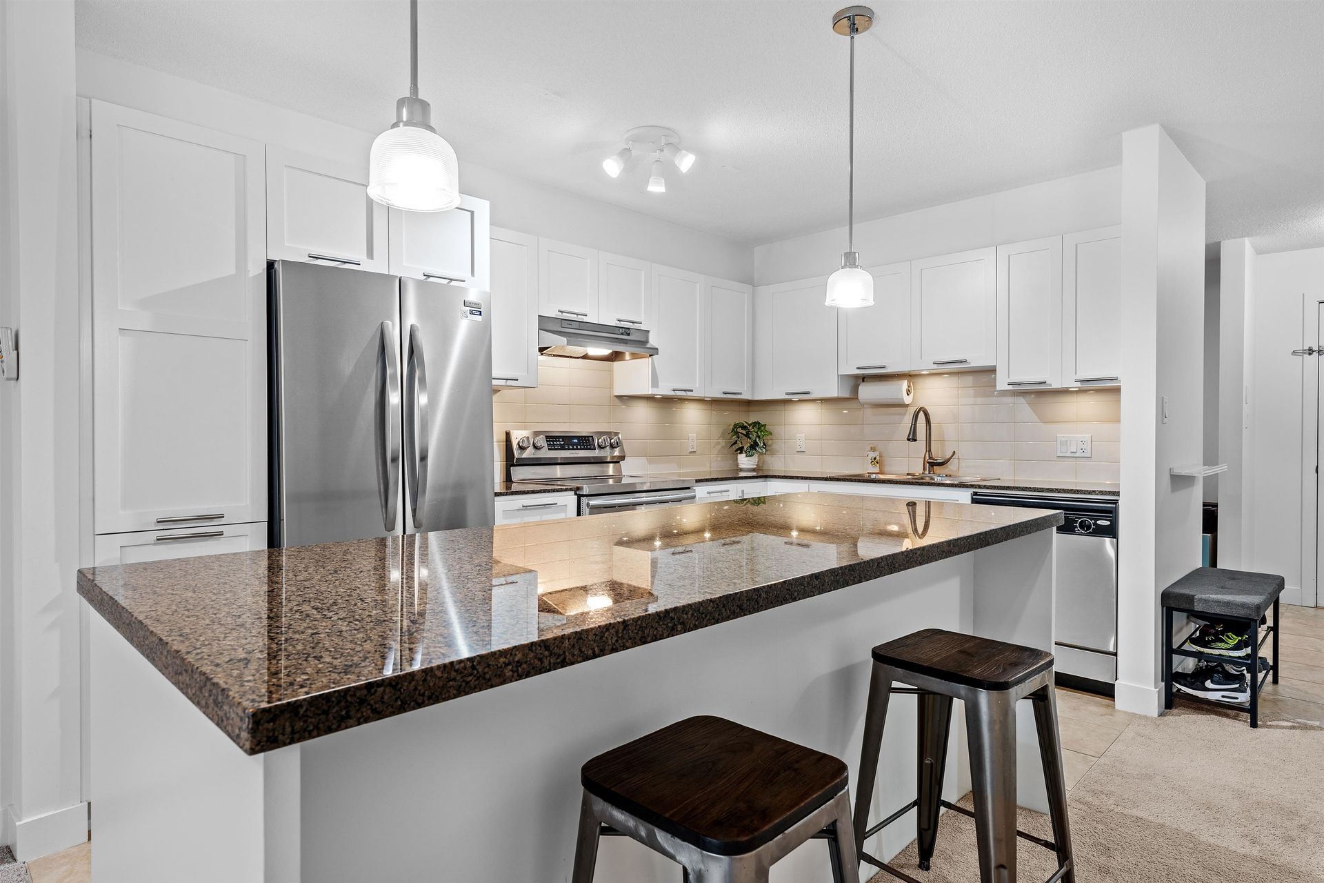 19677-meadow-gardens-way-north-meadows-pi-pitt-meadows-08 at 126 - 19677 Meadow Gardens Way, North Meadows PI, Pitt Meadows 19677-meadow-gardens-way-north-meadows-pi-pitt-meadows-08 at 126 - 19677 Meadow Gardens Way, North Meadows PI, Pitt Meadows