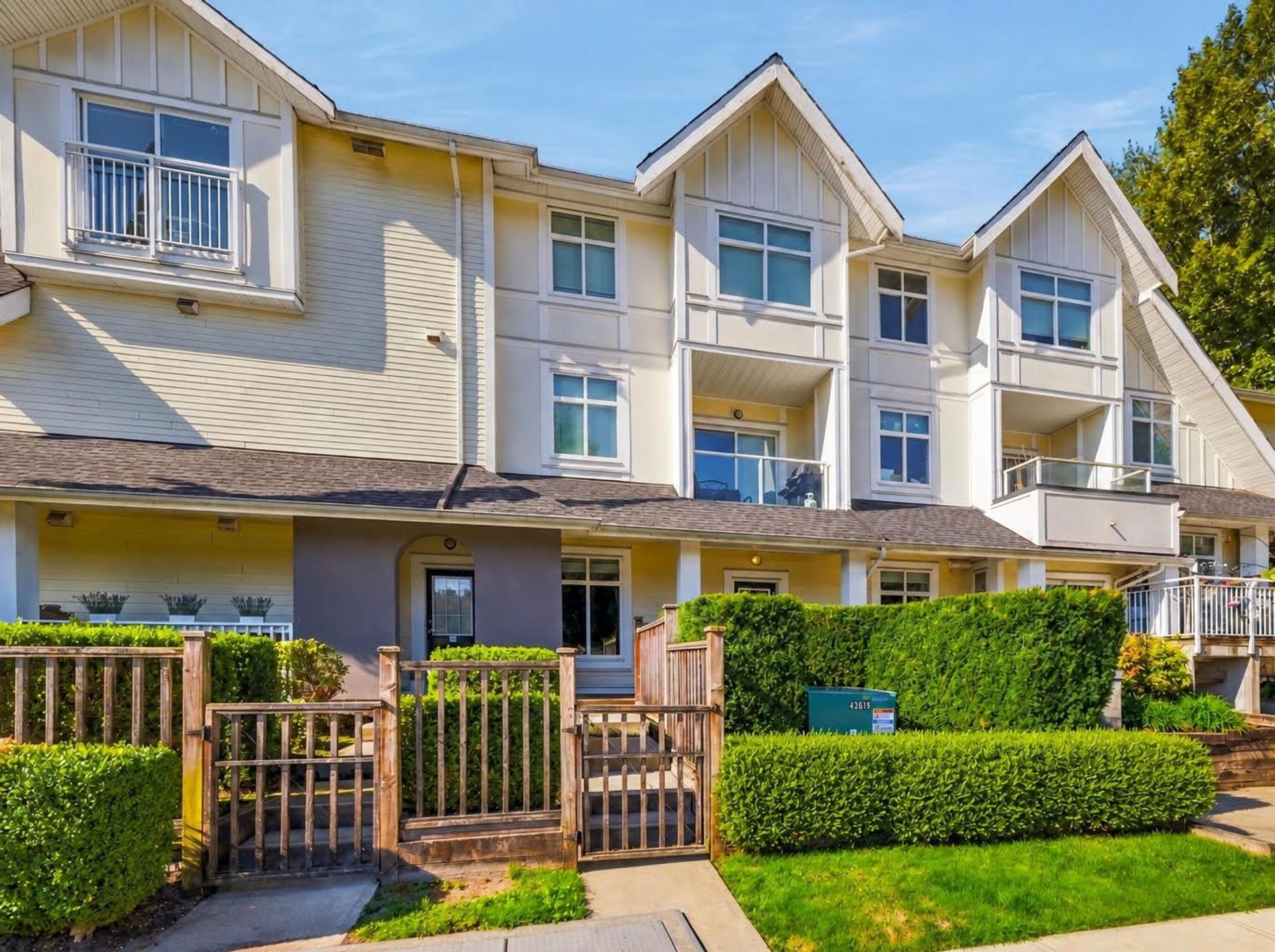 32 - 6965 Hastings Street, Sperling-Duthie, Burnaby North 