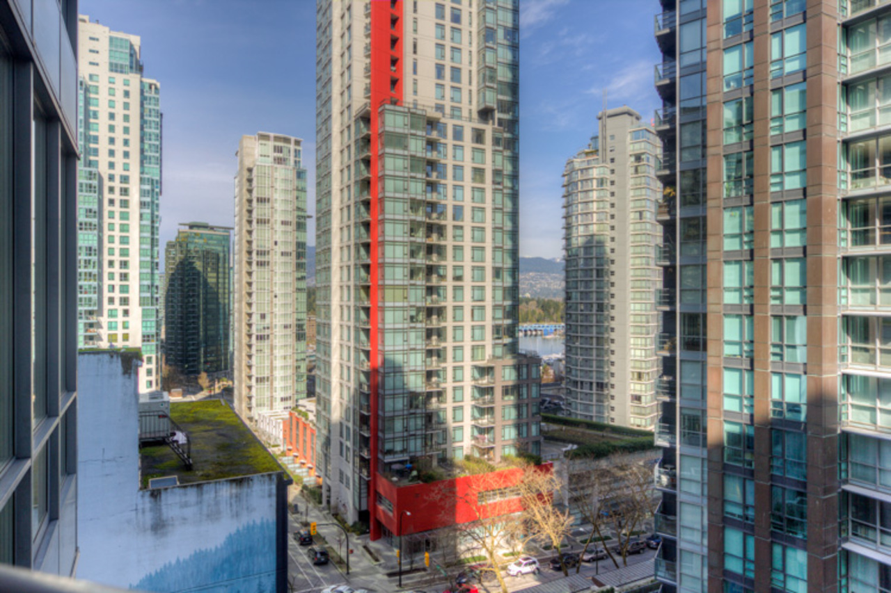 1203 - 1166 Melville St., Coal Harbour, Vancouver West by Miller Wark Real Estate Team 1203 - 1166 Melville St., Coal Harbour, Vancouver West