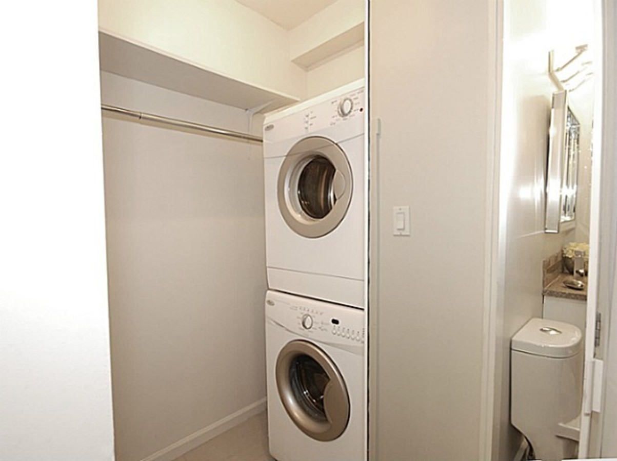 image-261549721-19.jpg at C4 - 332  Ave, Lower Lonsdale, North Vancouver image-261549721-19.jpg at C4 - 332  Ave, Lower Lonsdale, North Vancouver