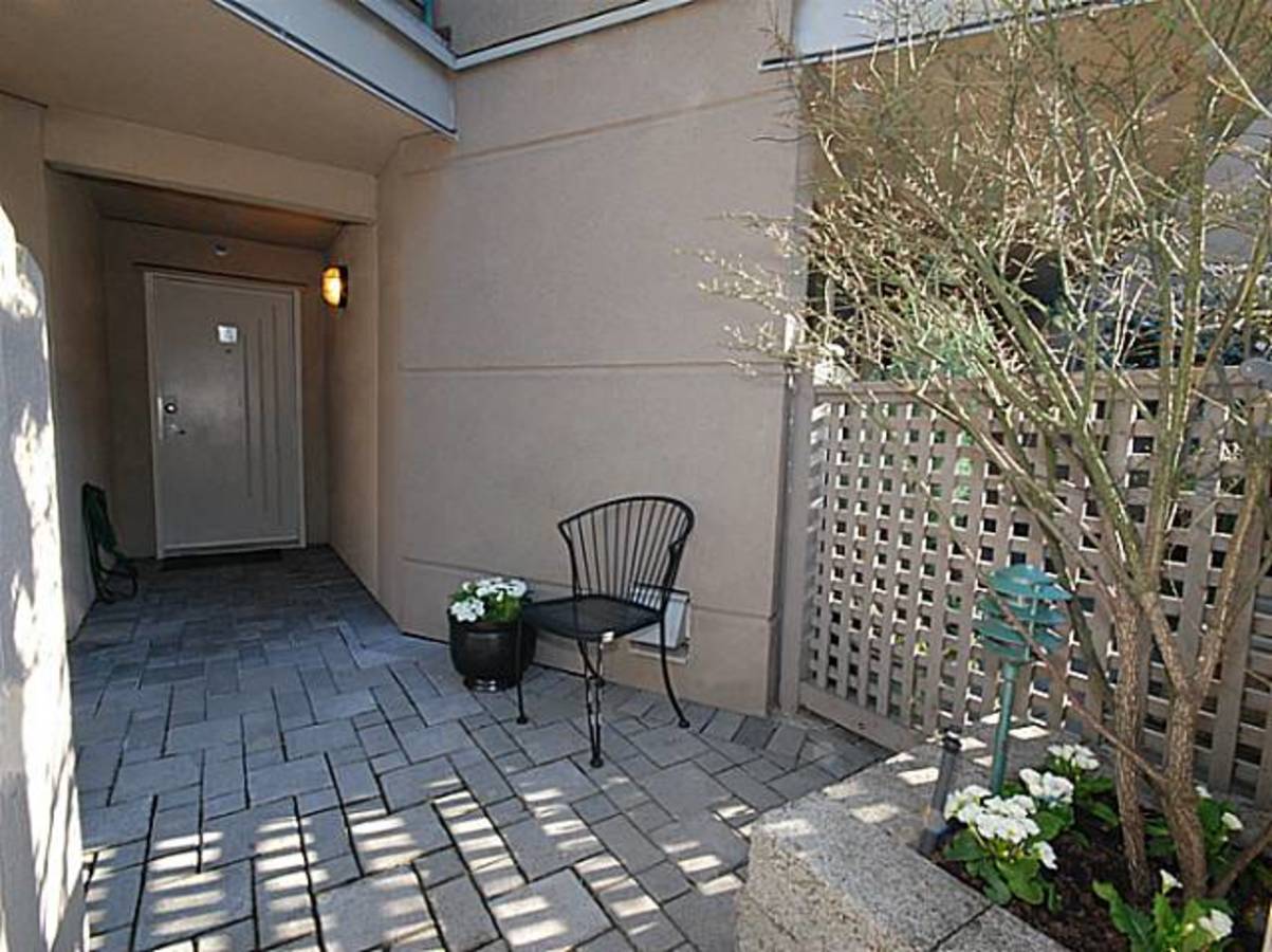 image-261549721-8.jpg at C4 - 332  Ave, Lower Lonsdale, North Vancouver image-261549721-8.jpg at C4 - 332  Ave, Lower Lonsdale, North Vancouver