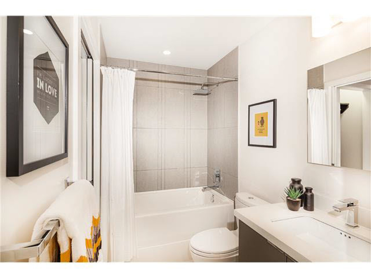 image-261977351-2.jpg at 501 - 711  Street, Coquitlam West, Coquitlam image-261977351-2.jpg at 501 - 711  Street, Coquitlam West, Coquitlam