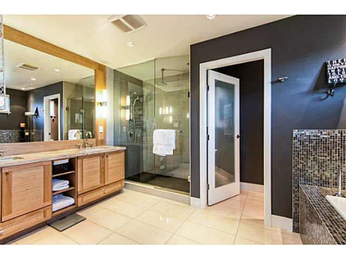 image-261806894-13.jpg at 13 - 555  Drive, Roche Point, North Vancouver image-261806894-13.jpg at 13 - 555  Drive, Roche Point, North Vancouver