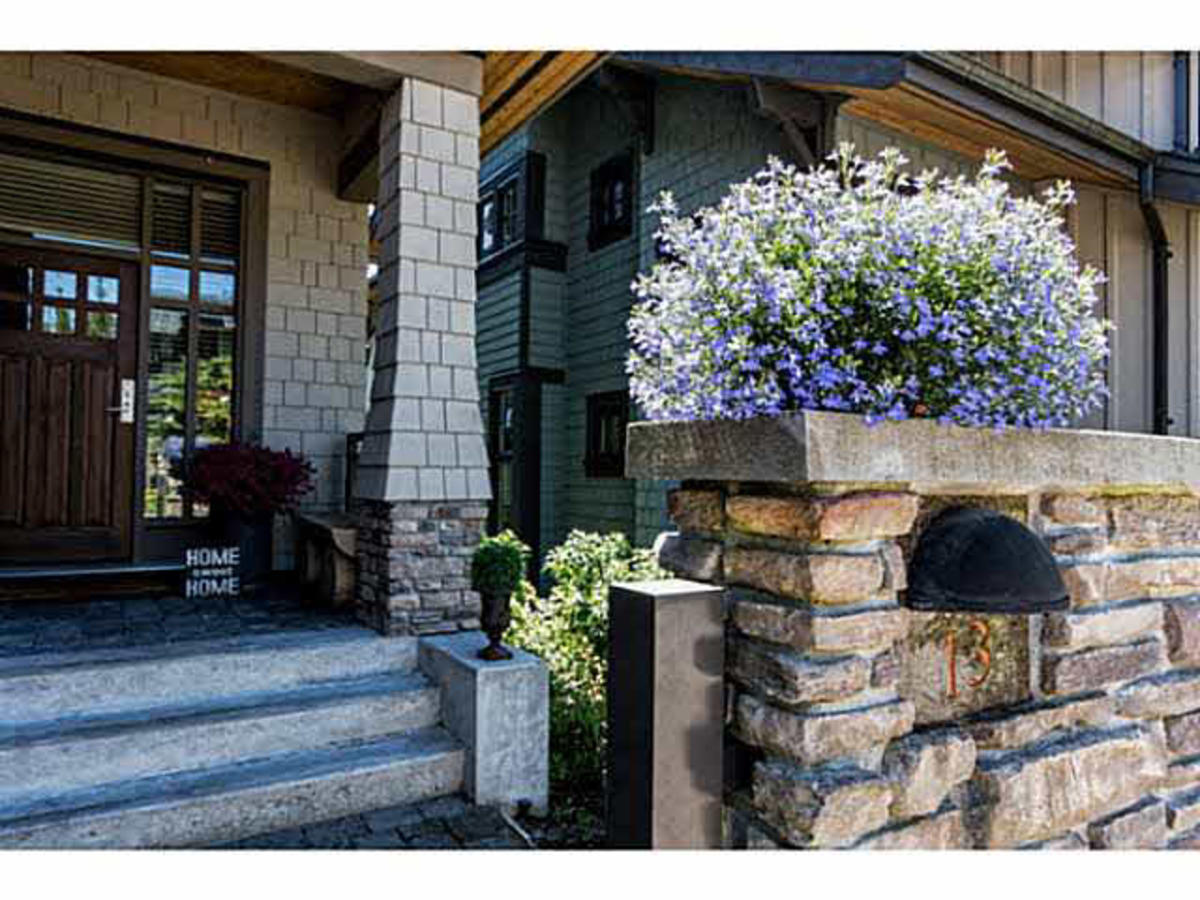 image-261806894-2.jpg at 13 - 555  Drive, Roche Point, North Vancouver image-261806894-2.jpg at 13 - 555  Drive, Roche Point, North Vancouver