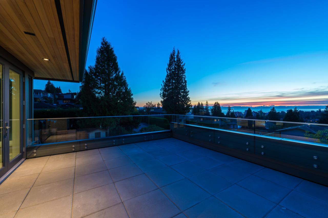 Jefferson  High Res-47 at 990 Jefferson Avenue, Ambleside, West Vancouver Jefferson  High Res-47 at 990 Jefferson Avenue, Ambleside, West Vancouver