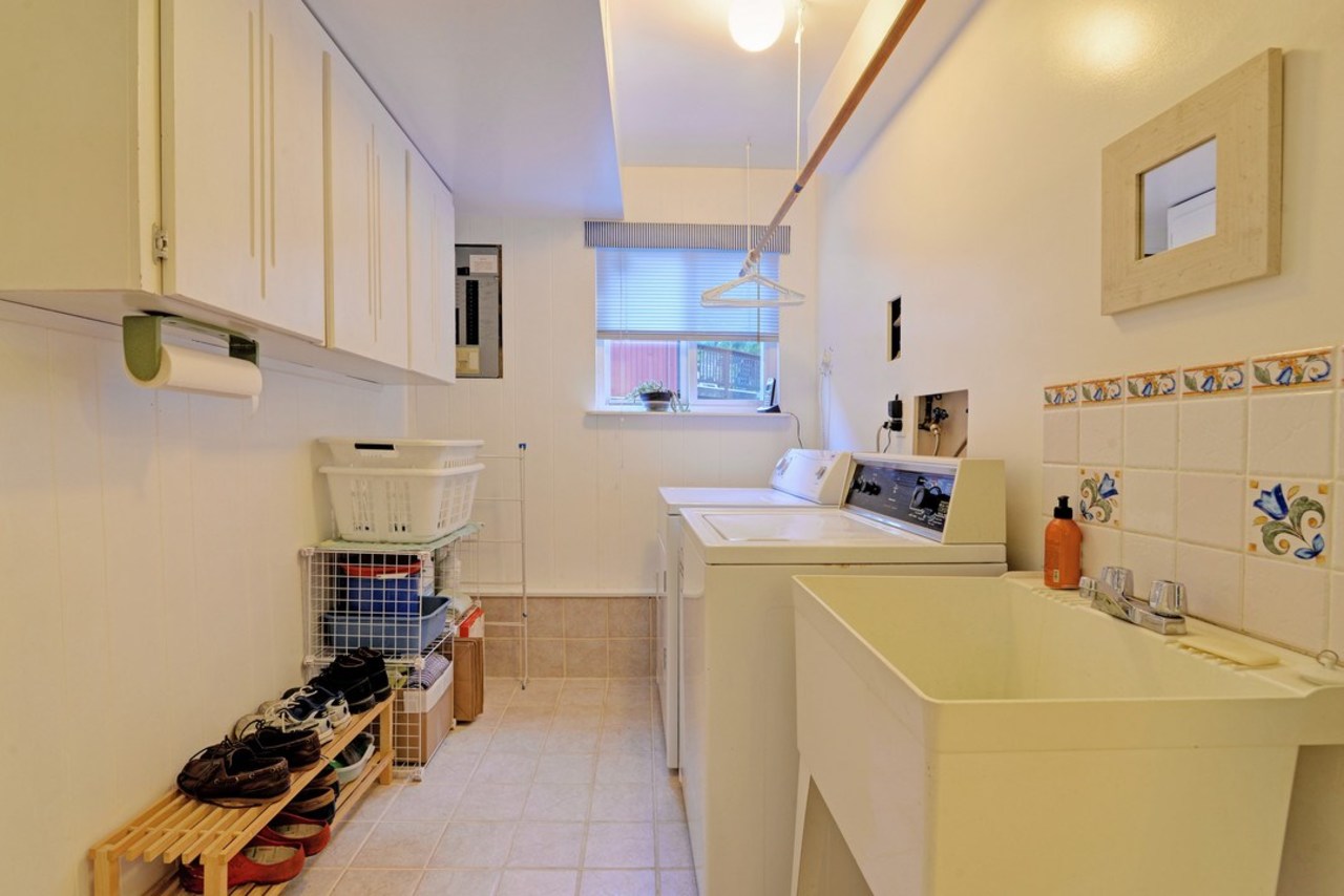 16.jpg at 4663  Place, Lynn Valley, North Vancouver 16.jpg at 4663  Place, Lynn Valley, North Vancouver