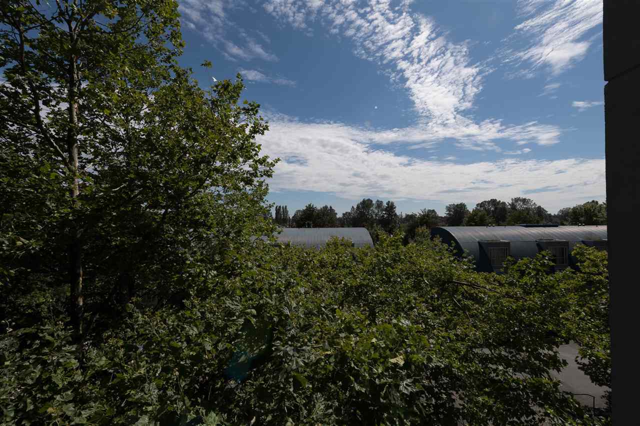 103 - 3061 E. Kent Avenue North, Fraserview VE, Vancouver East  by Miller Wark Real Estate Team 103 - 3061 E. Kent Avenue North, Fraserview VE, Vancouver East