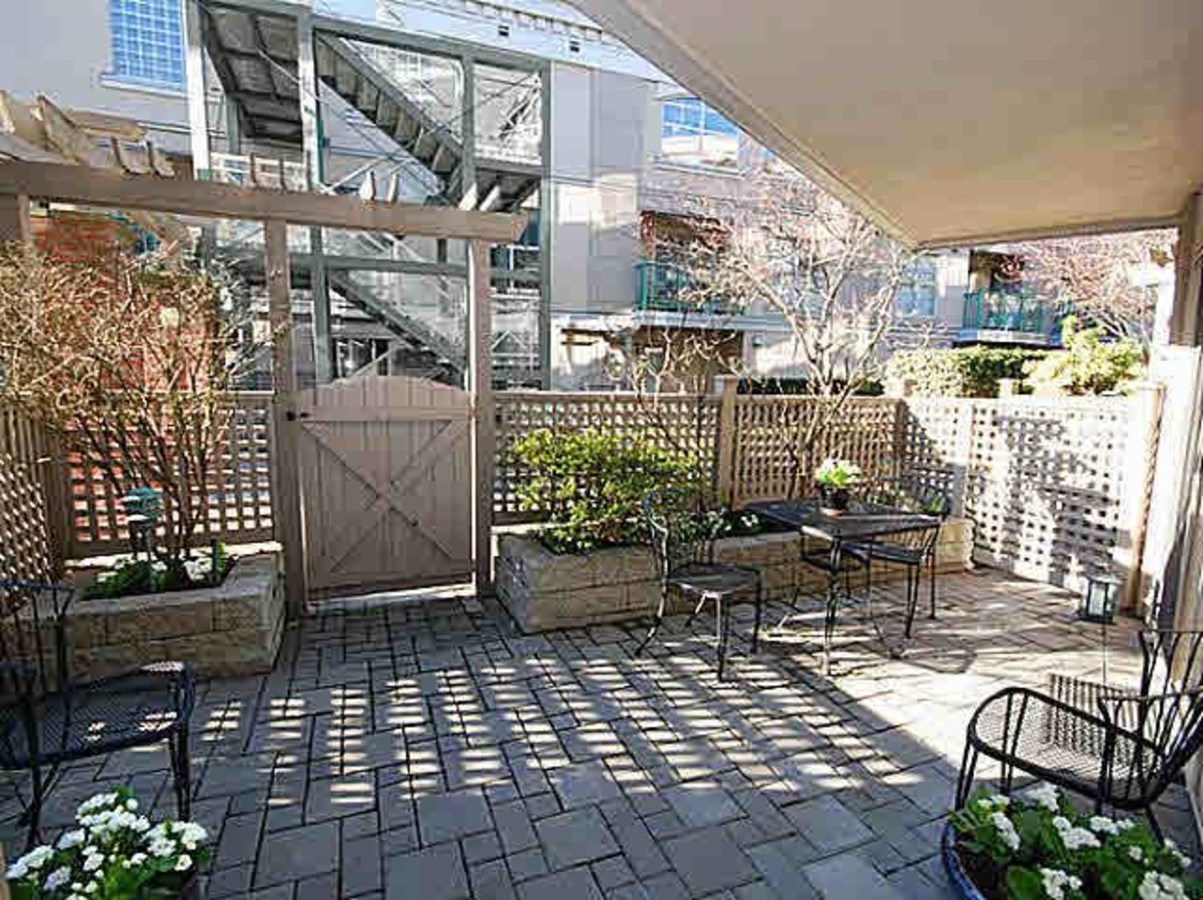 332-lonsdale-avenue-lower-lonsdale-north-vancouver-08 at C4 - 332 Lonsdale Avenue, Lower Lonsdale, North Vancouver 332-lonsdale-avenue-lower-lonsdale-north-vancouver-08 at C4 - 332 Lonsdale Avenue, Lower Lonsdale, North Vancouver